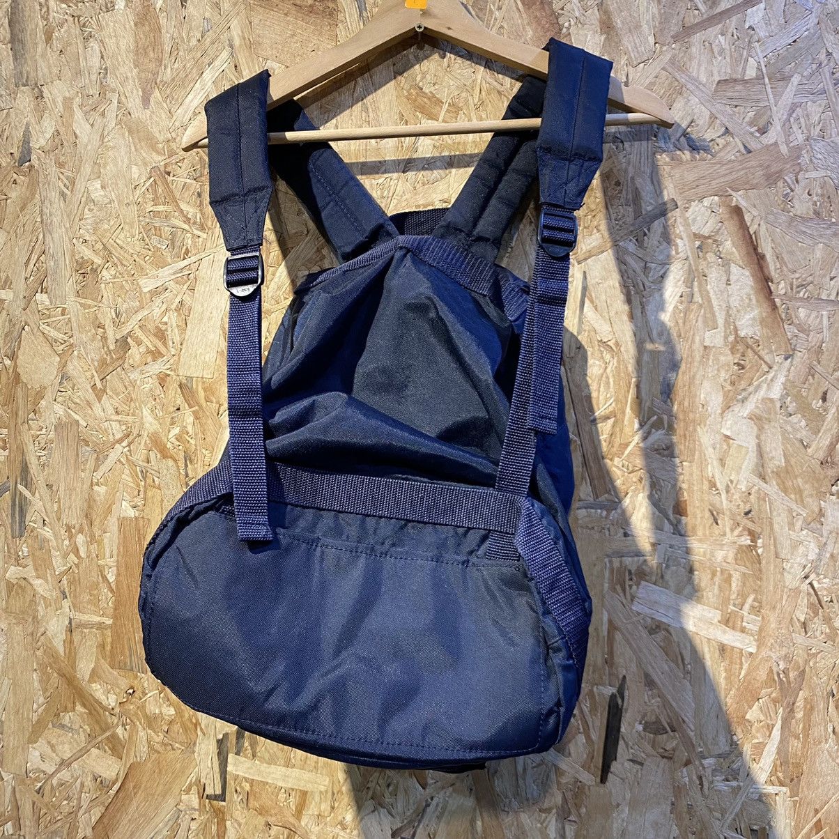 Tommy Hilfiger VINTAGE 90’s‼️Tommy Hilfiger Big Logo Flag Backpack Bag Size ONE SIZE - 3 Thumbnail
