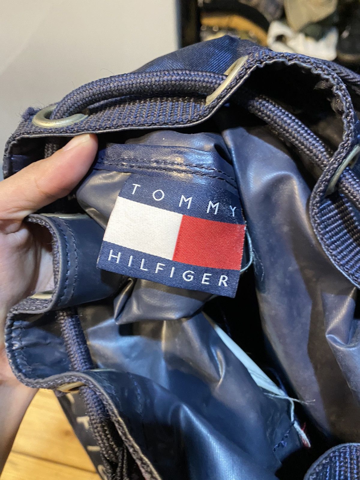 Tommy Hilfiger VINTAGE 90’s‼️Tommy Hilfiger Big Logo Flag Backpack Bag Size ONE SIZE - 9 Thumbnail