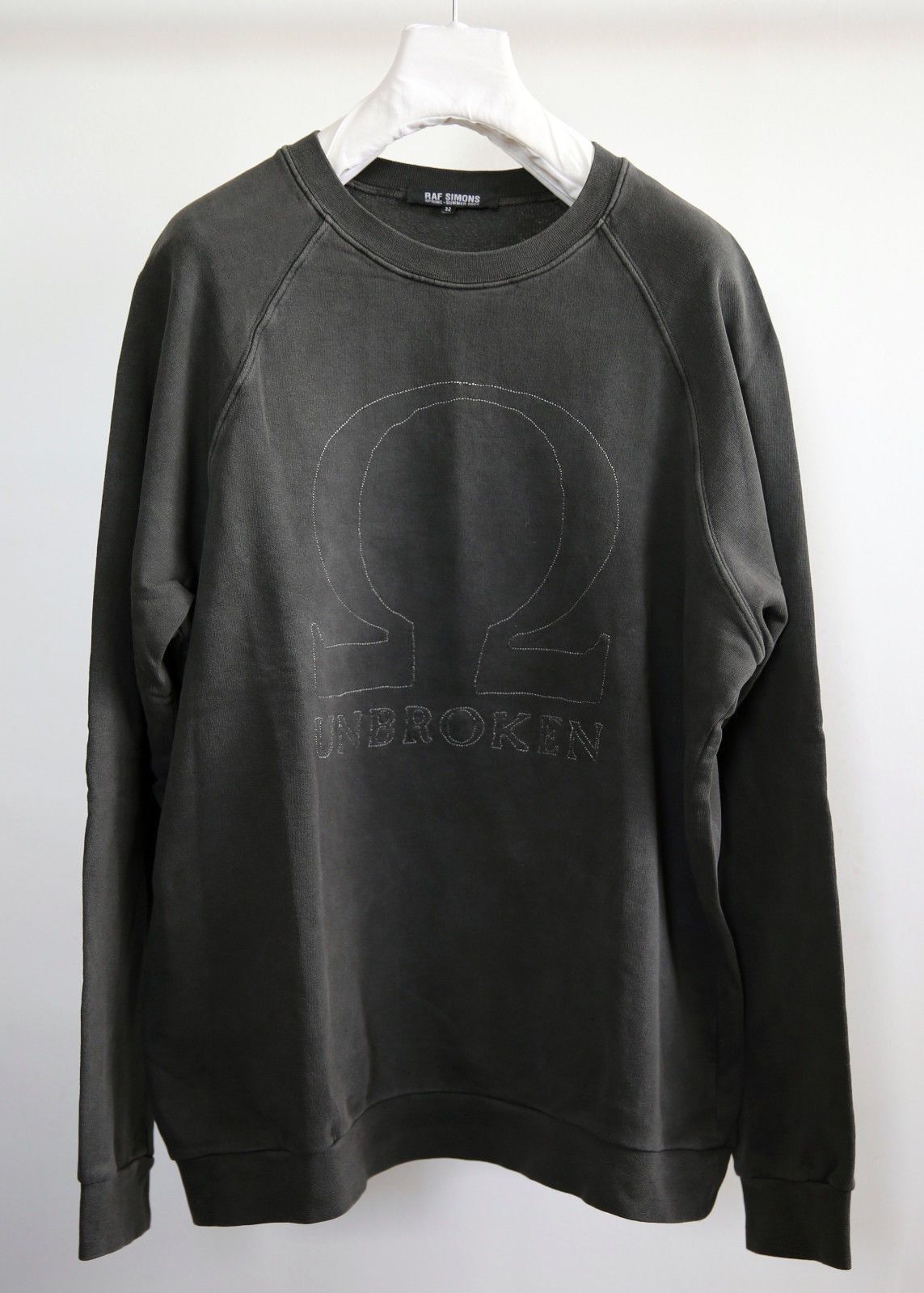 Raf Simons Raf Simons SS04 'UNBROKEN' Sweatshirt | Grailed