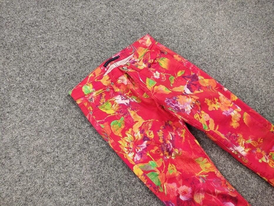 Ralph Lauren Vintage Ralph Lauren Bright Denim Jeans pattern of flowers Size US 28 / EU 44 - 9 Thumbnail