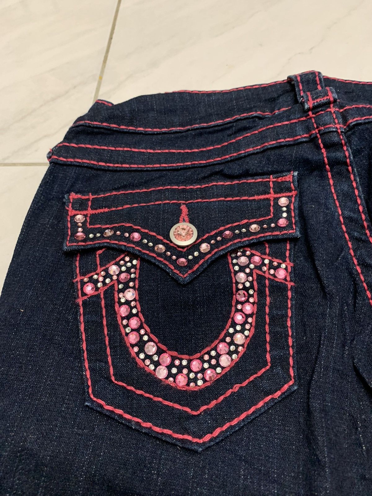 True Religion True religion denim jeans crystal swarovski button super low Size US 26 / EU 42 - 8 Thumbnail