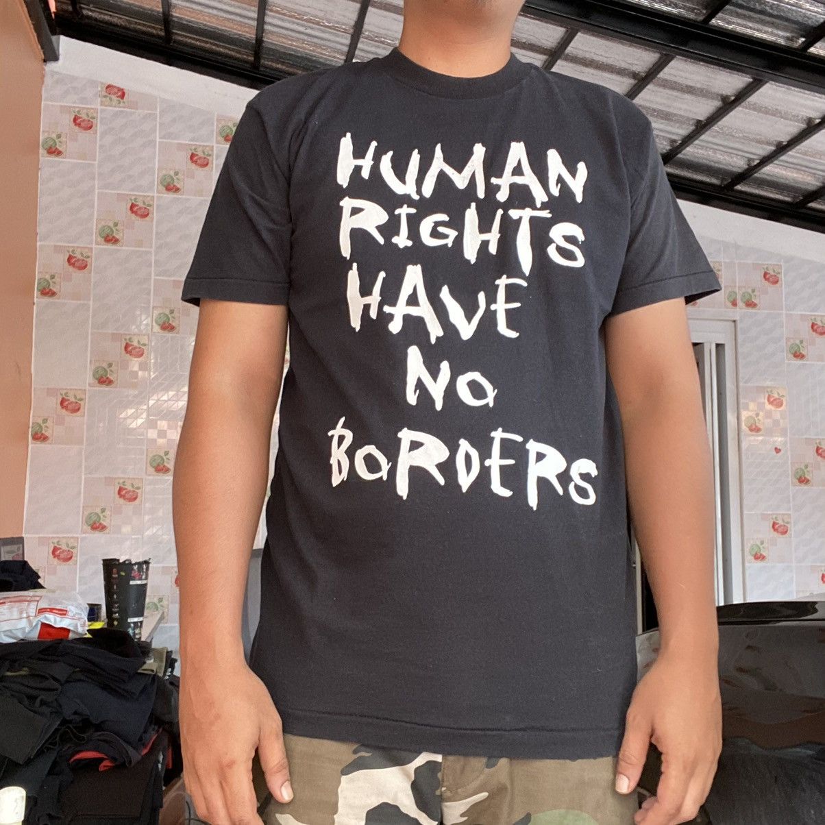 Vintage Vintage 90s HUMAN RIGHTS HAVE NO BORDERS | Grailed