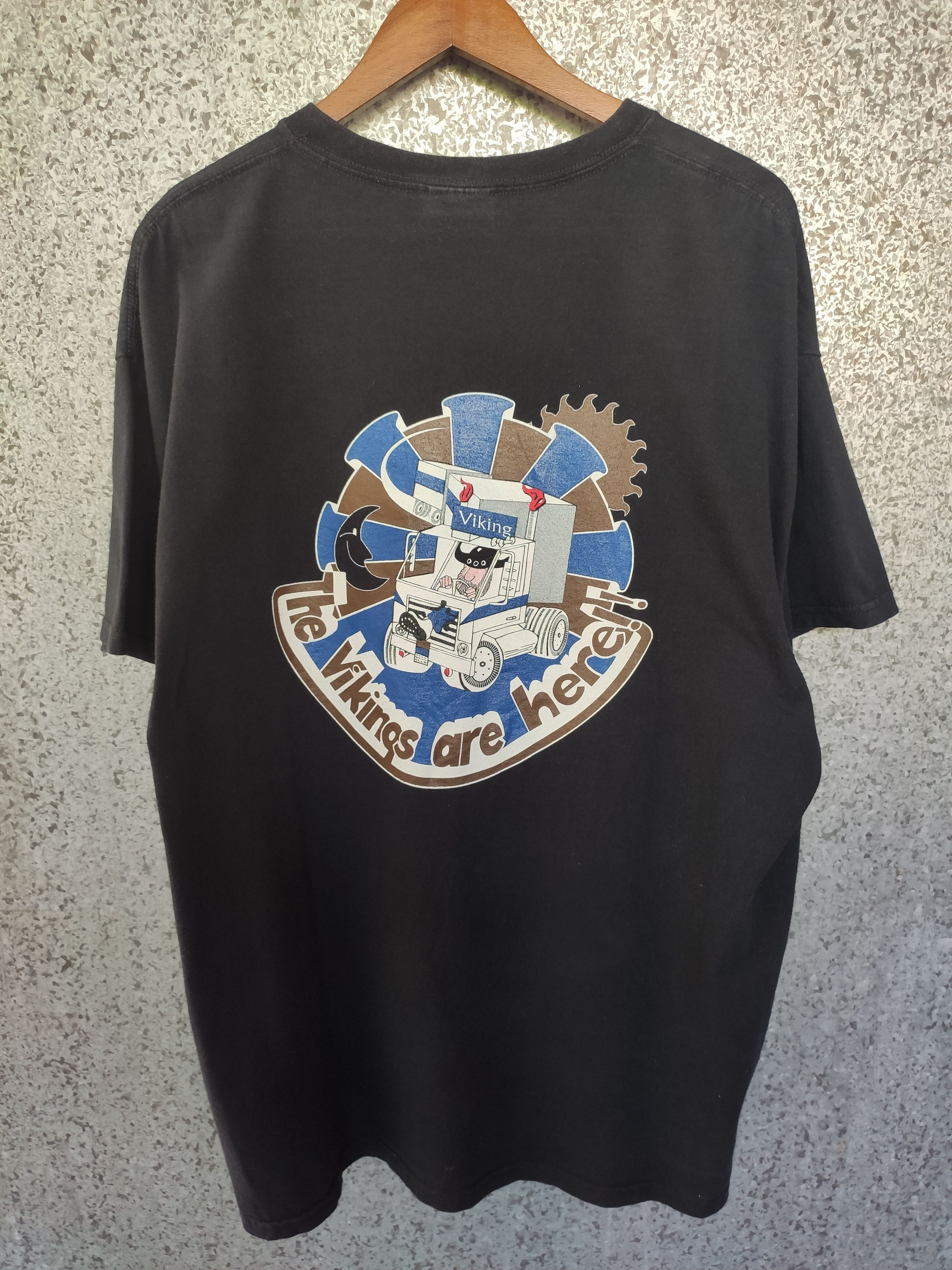 Vintage Vintage The Viking are here t shirt Size US XXL / EU 58 / 5 - 2 Thumbnail