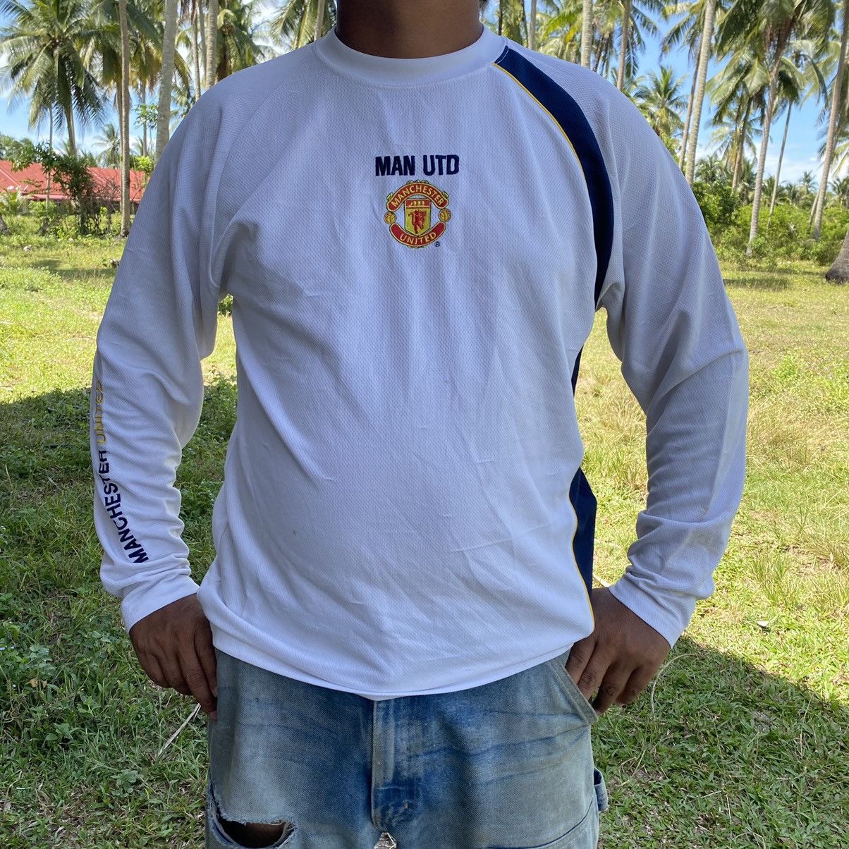 Vintage Manchester united jersey