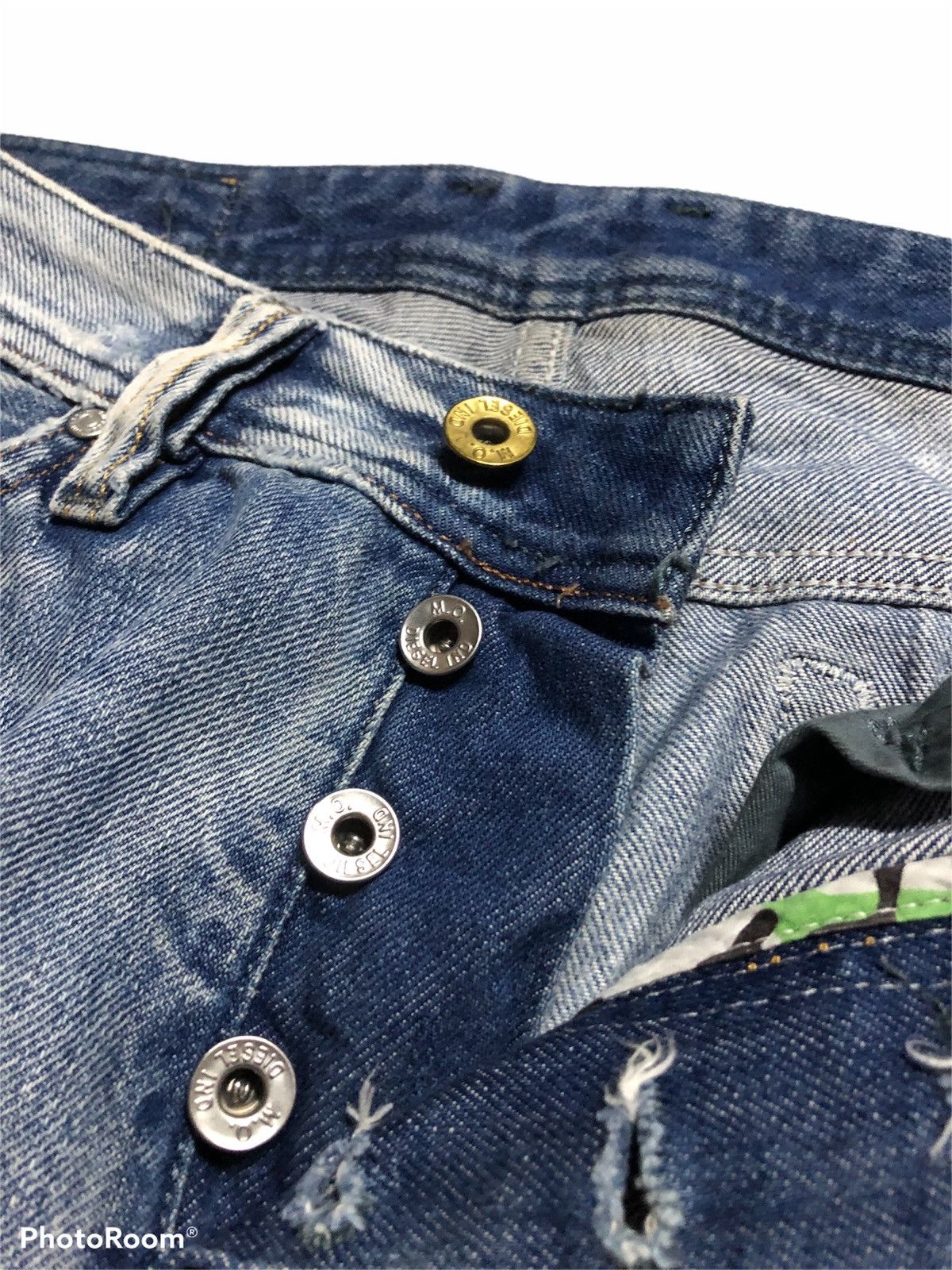 Diesel DIESEL VIKER DISTRESSED DENIM Size US 30 / EU 46 - 7 Thumbnail