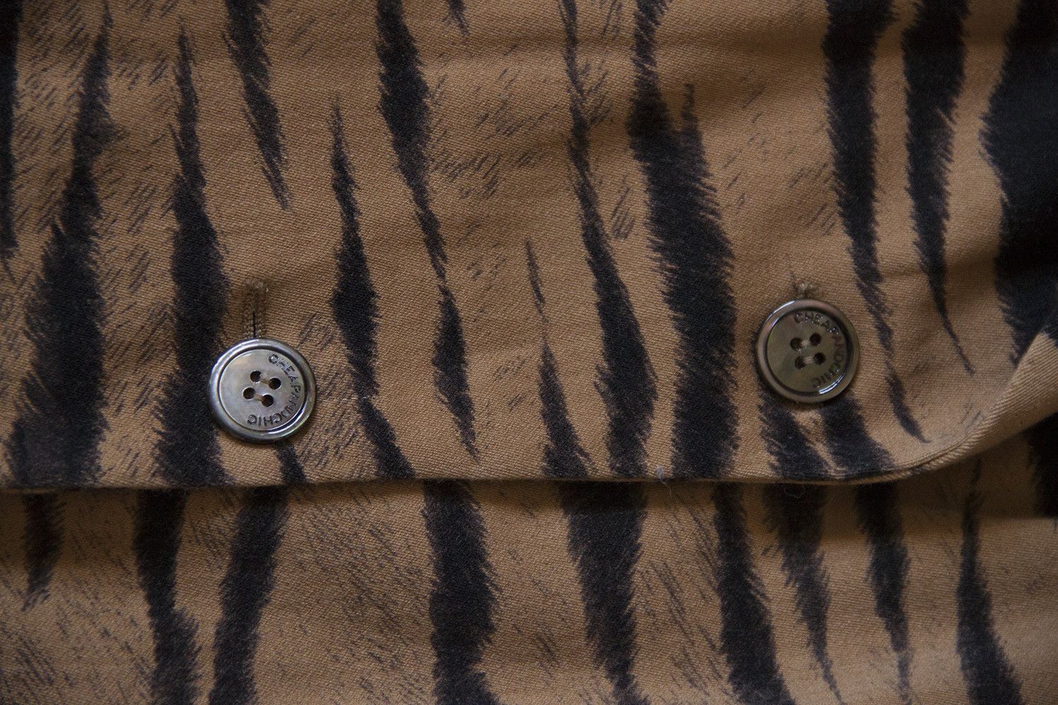 Moschino × Vintage Tiger printed Moschino blazer Size US M / EU 48-50 / 2 - 8 Thumbnail