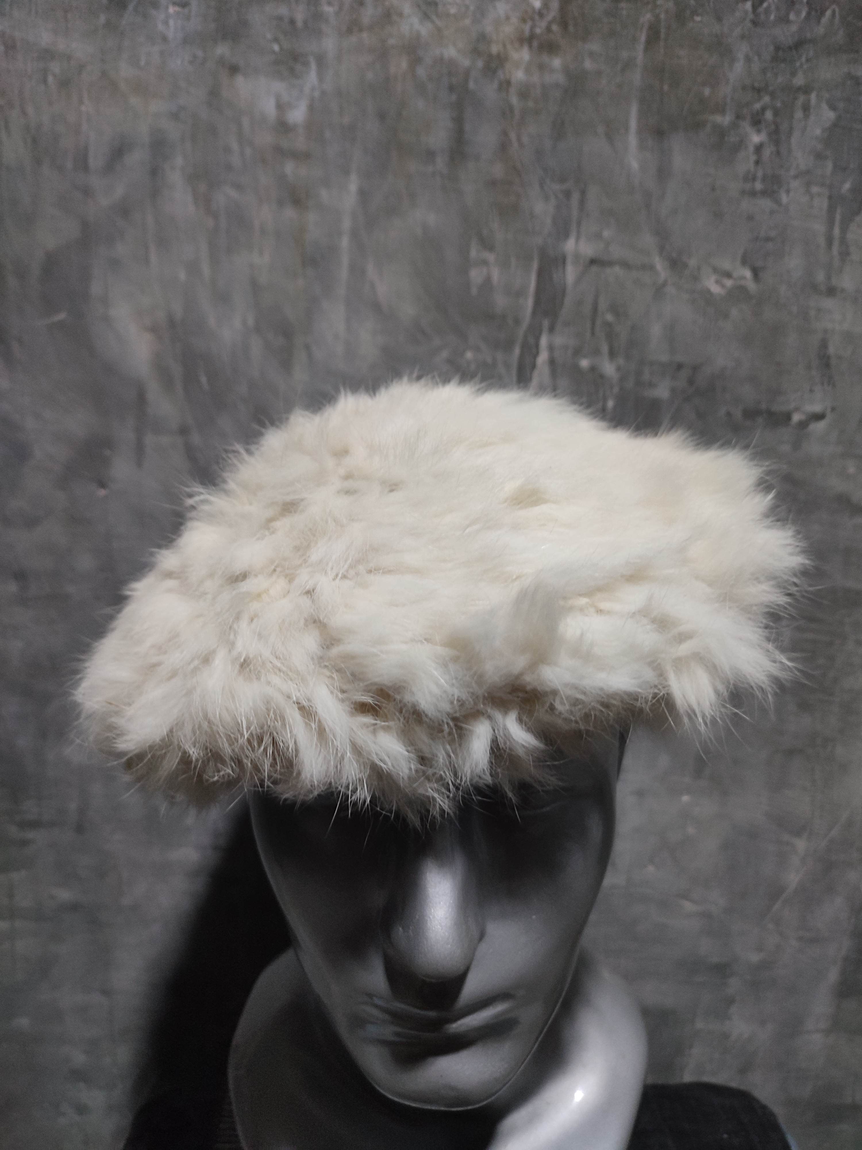 Other 🔥Real Fur Barret Hats Stretch Design Size ONE SIZE - 2 Thumbnail
