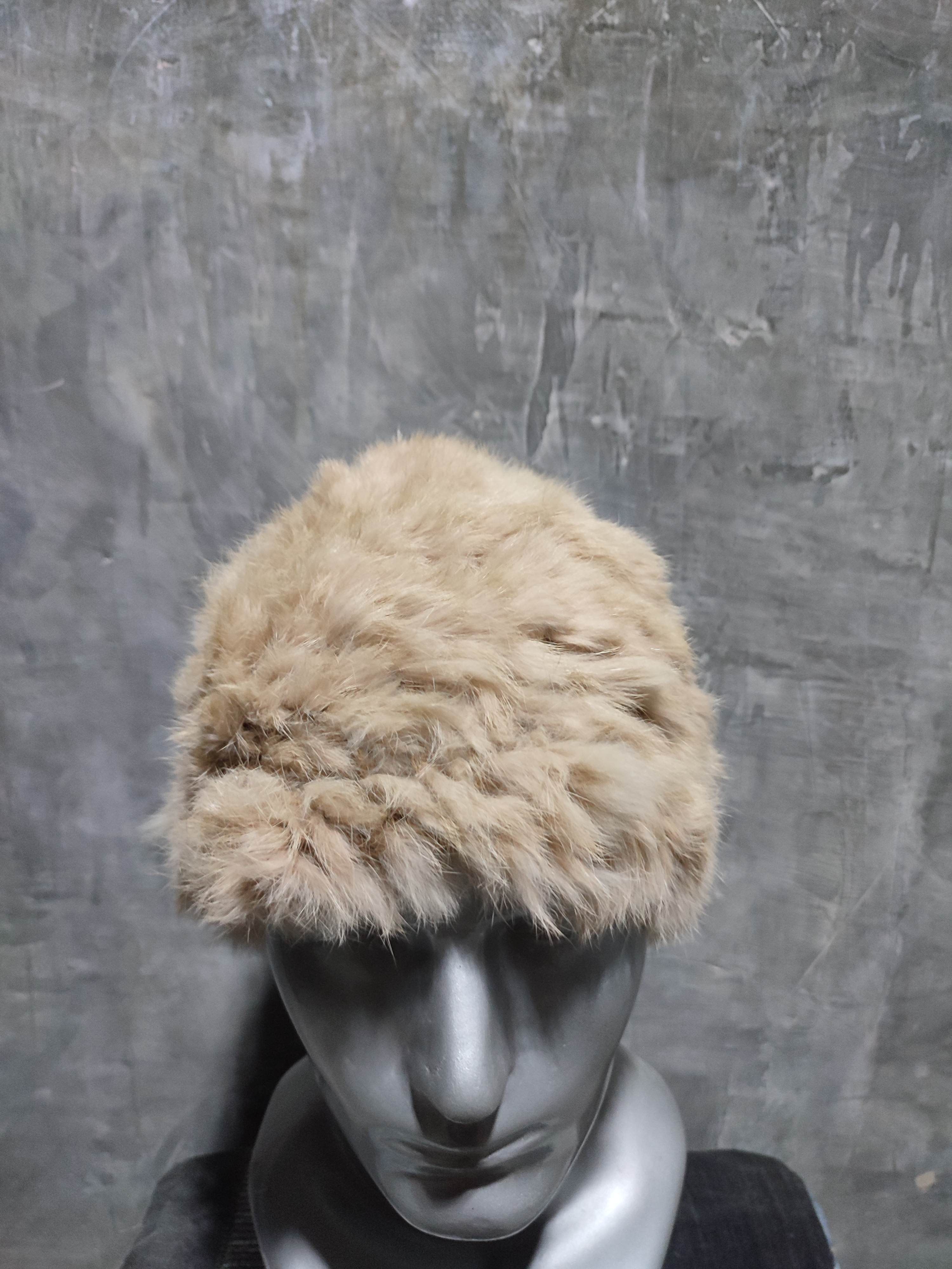 Other Real Fur Beanie Hats Size ONE SIZE - 2 Thumbnail