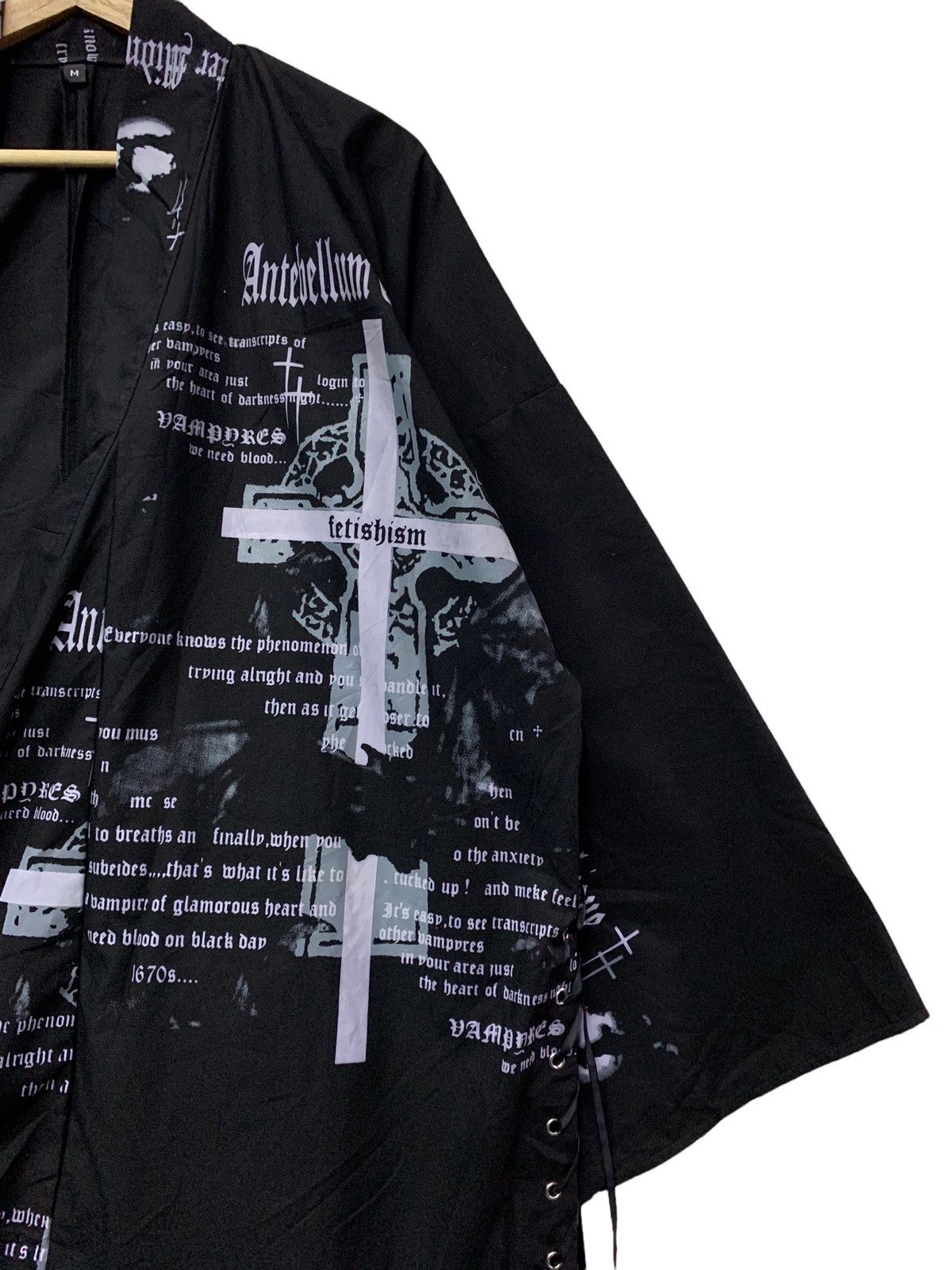 Le Grande Bleu (L.G.B.) × Seditionaries 🔥GFF CROSS GOTHIC KIMONO STYLE Size US M / EU 48-50 / 2 - 5 Thumbnail