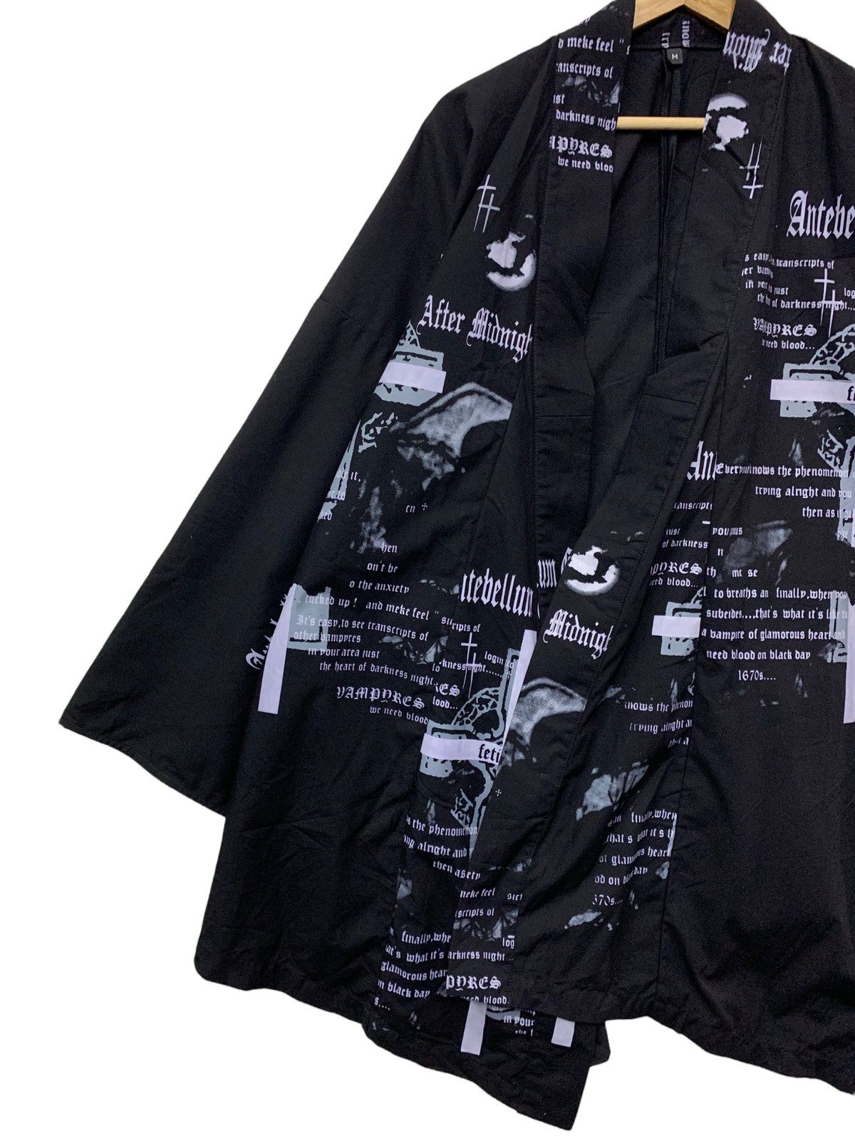 Le Grande Bleu (L.G.B.) × Seditionaries 🔥GFF CROSS GOTHIC KIMONO STYLE Size US M / EU 48-50 / 2 - 2 Thumbnail
