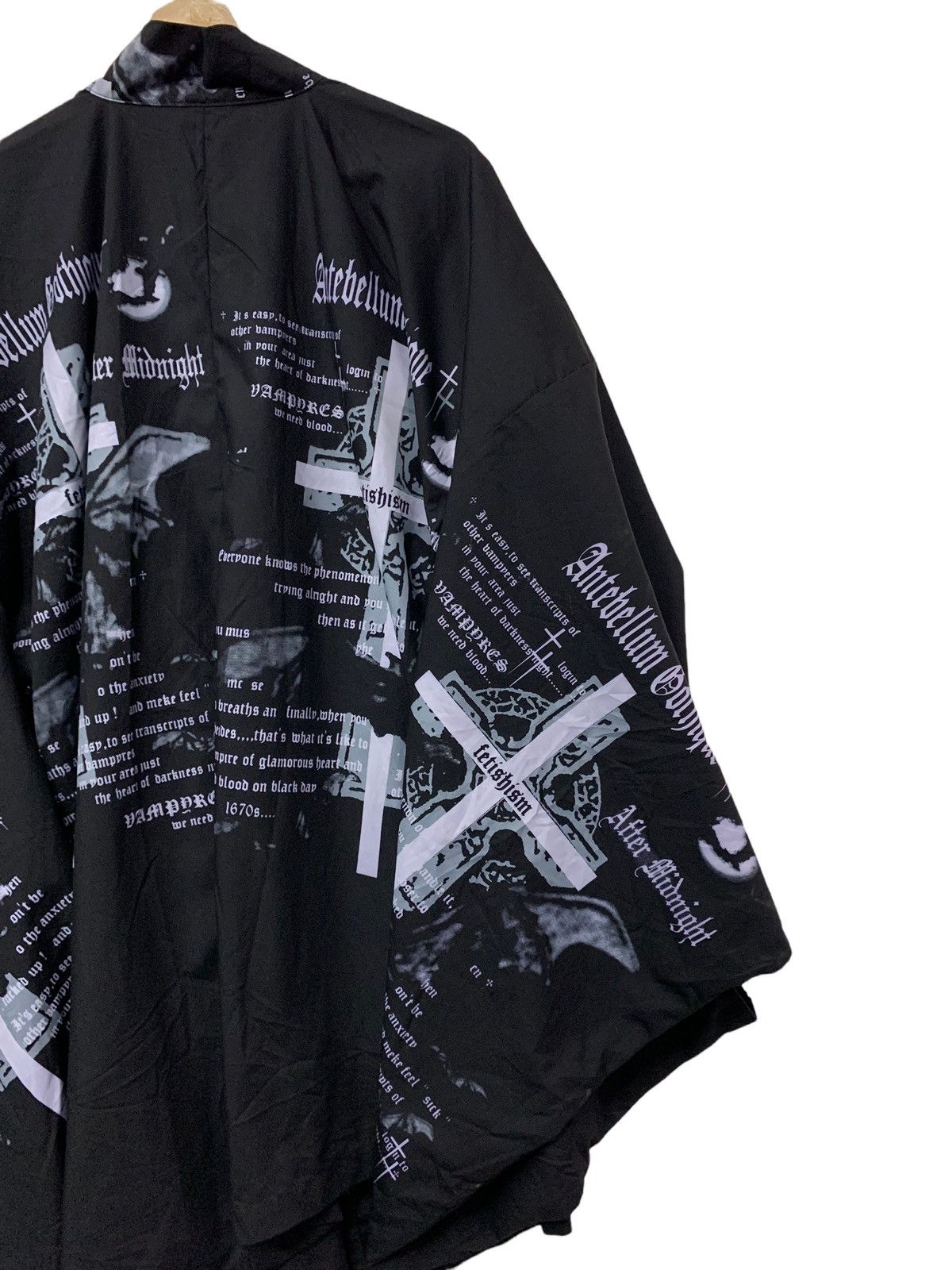 Le Grande Bleu (L.G.B.) × Seditionaries 🔥GFF CROSS GOTHIC KIMONO STYLE Size US M / EU 48-50 / 2 - 8 Thumbnail