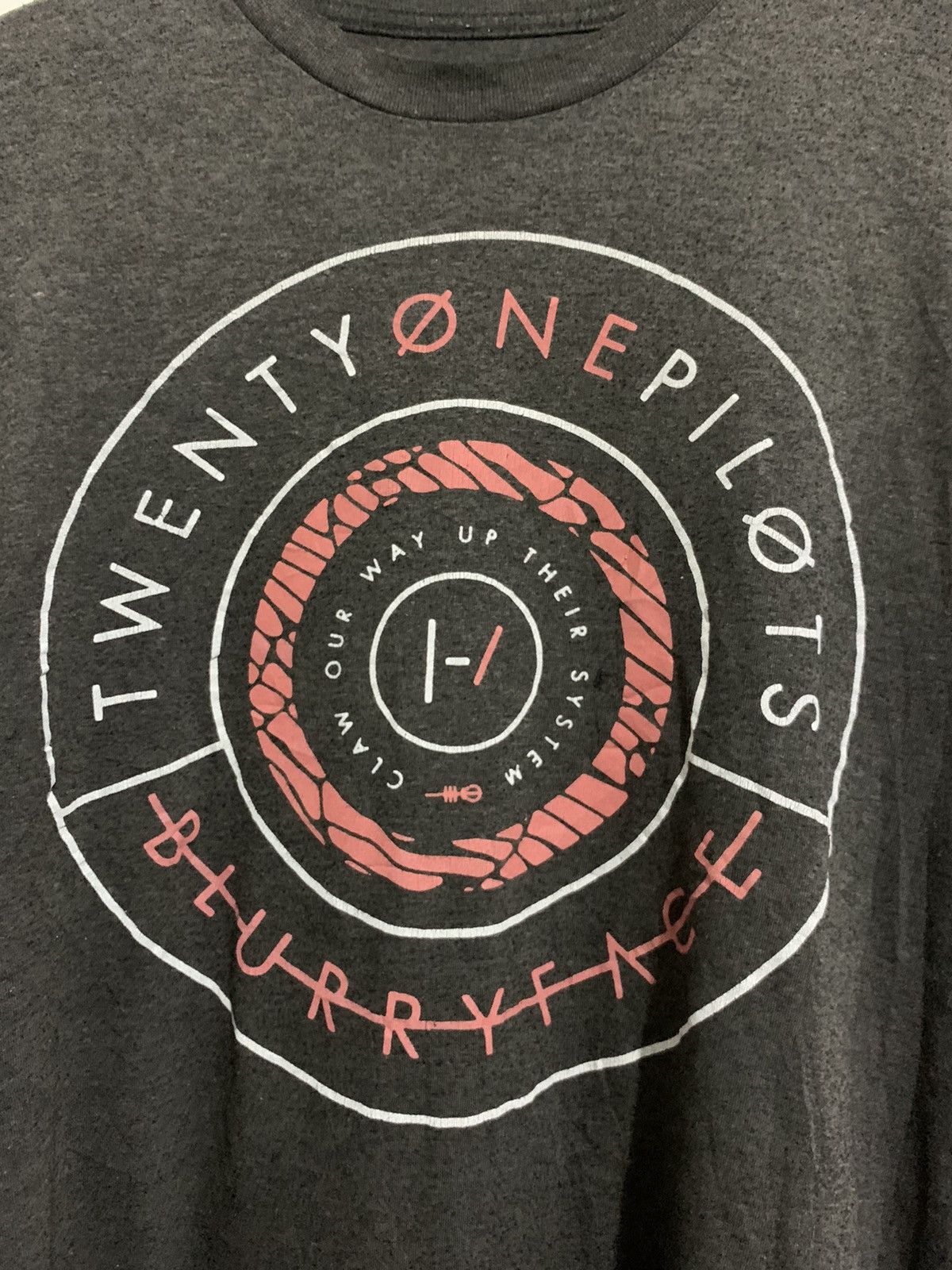 Band Tees Twenty one pilots blurryface Size US S / EU 44-46 / 1 - 2 Thumbnail