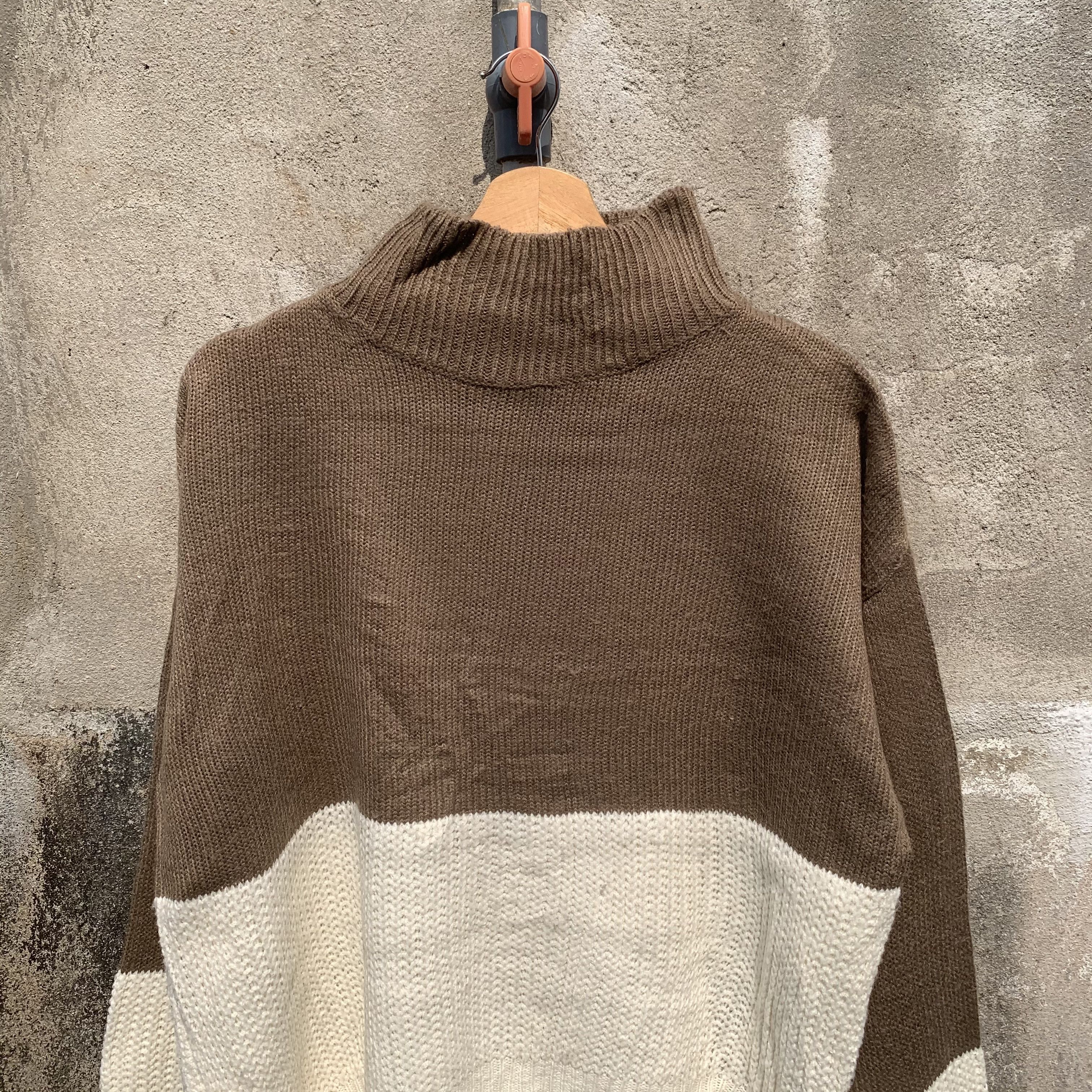 Aran Isles Knitwear Two Tone Knit Navy Brand Jumper Baggy jumper Sweater Size US L / EU 52-54 / 3 - 3 Thumbnail