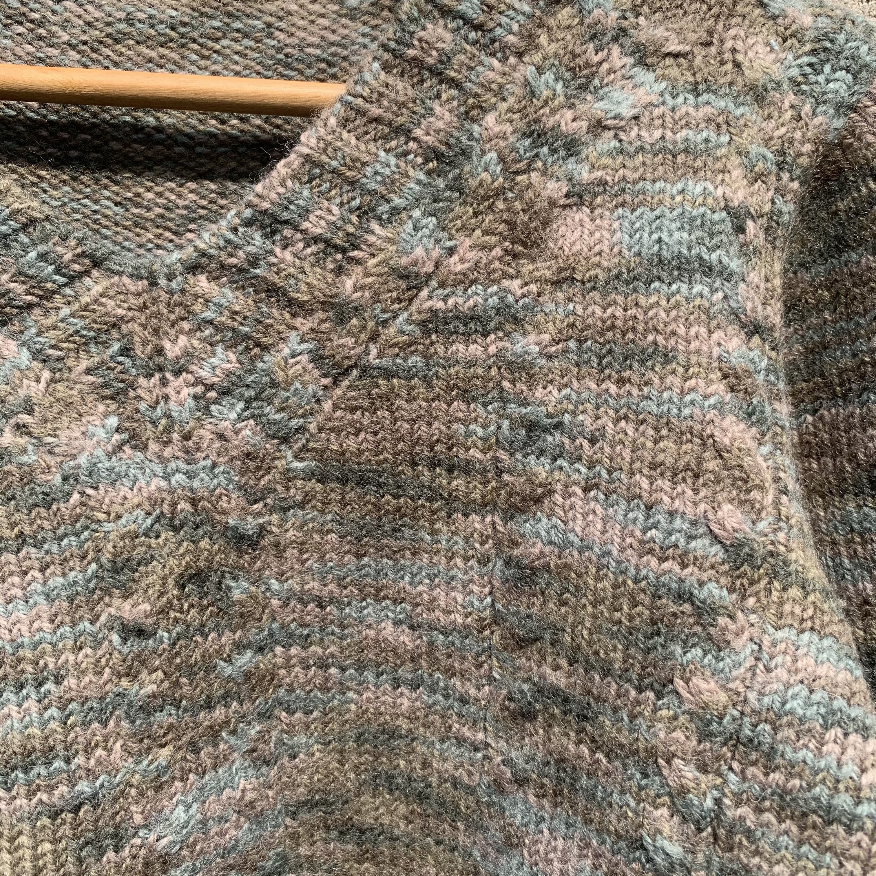 Aran Isles Knitwear Japanese Vintage Knit Jumper V Neck Pullover Kids Sweater Size US S / EU 44-46 / 1 - 4 Thumbnail