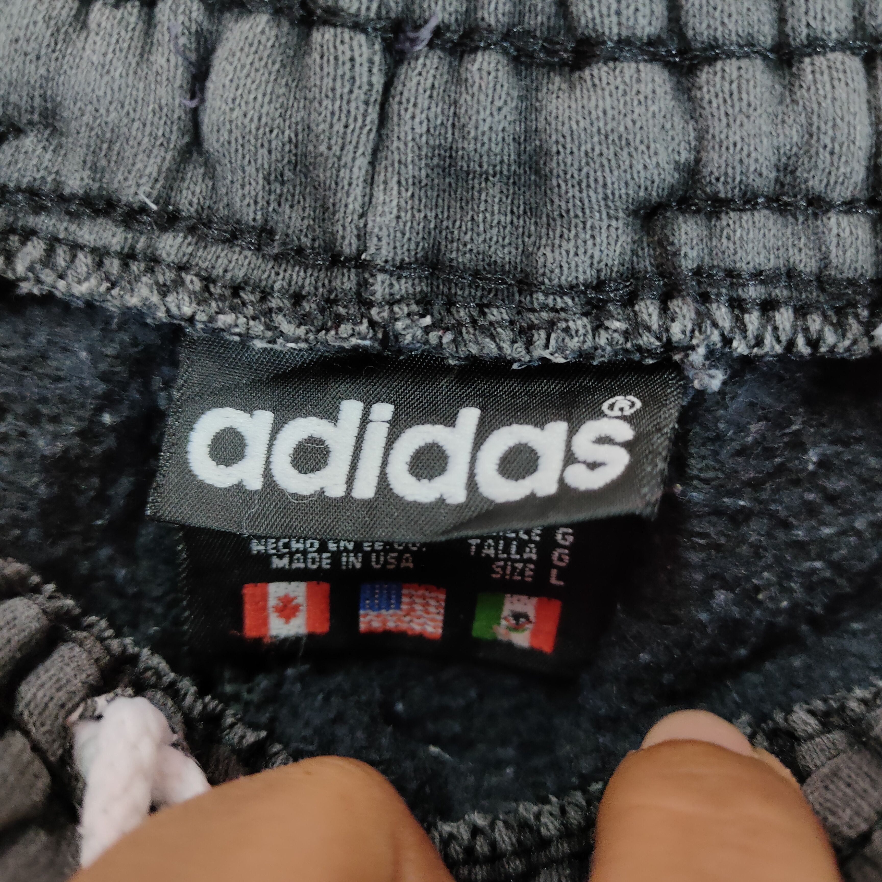 Adidas × Japanese Brand × Vintage Vintage Distressed 90s ADIDAS EMBROIDERY LOGO Pant Size US 27 - 5 Thumbnail