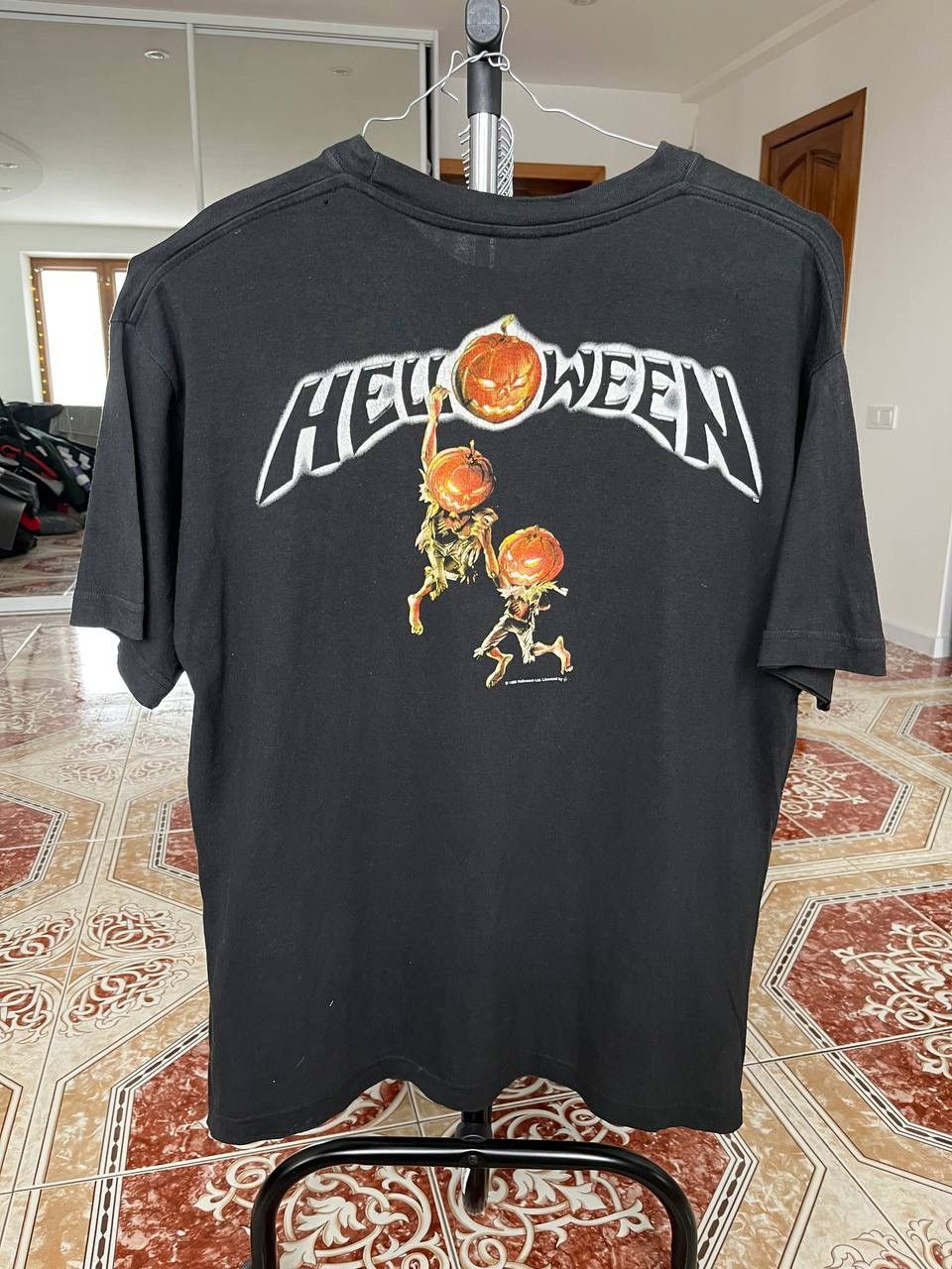 Band Tees Vintage Helloween Band T-shirt Size US XL / EU 56 / 4 - 8 Thumbnail