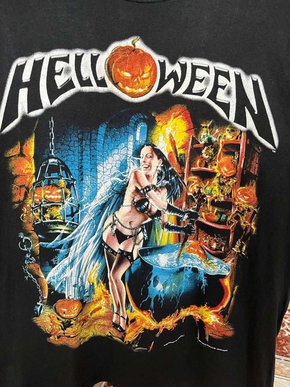 Band Tees Vintage Helloween Band T-shirt Size US XL / EU 56 / 4 - 4 Thumbnail