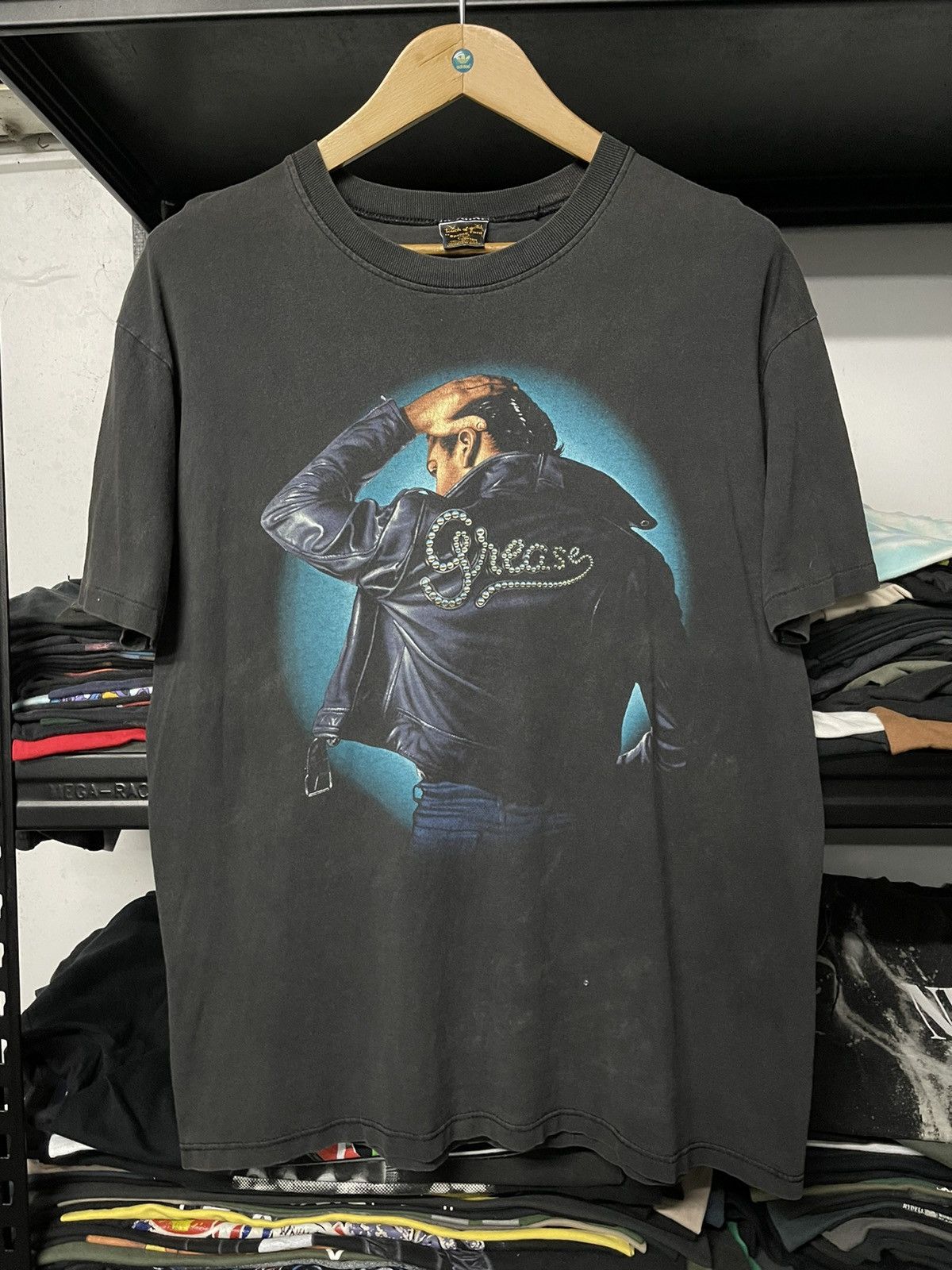 Band Tees × Vintage Vintage 90s Elvis Faded Tees Size US L / EU 52-54 / 3 - 1 Thumbnail