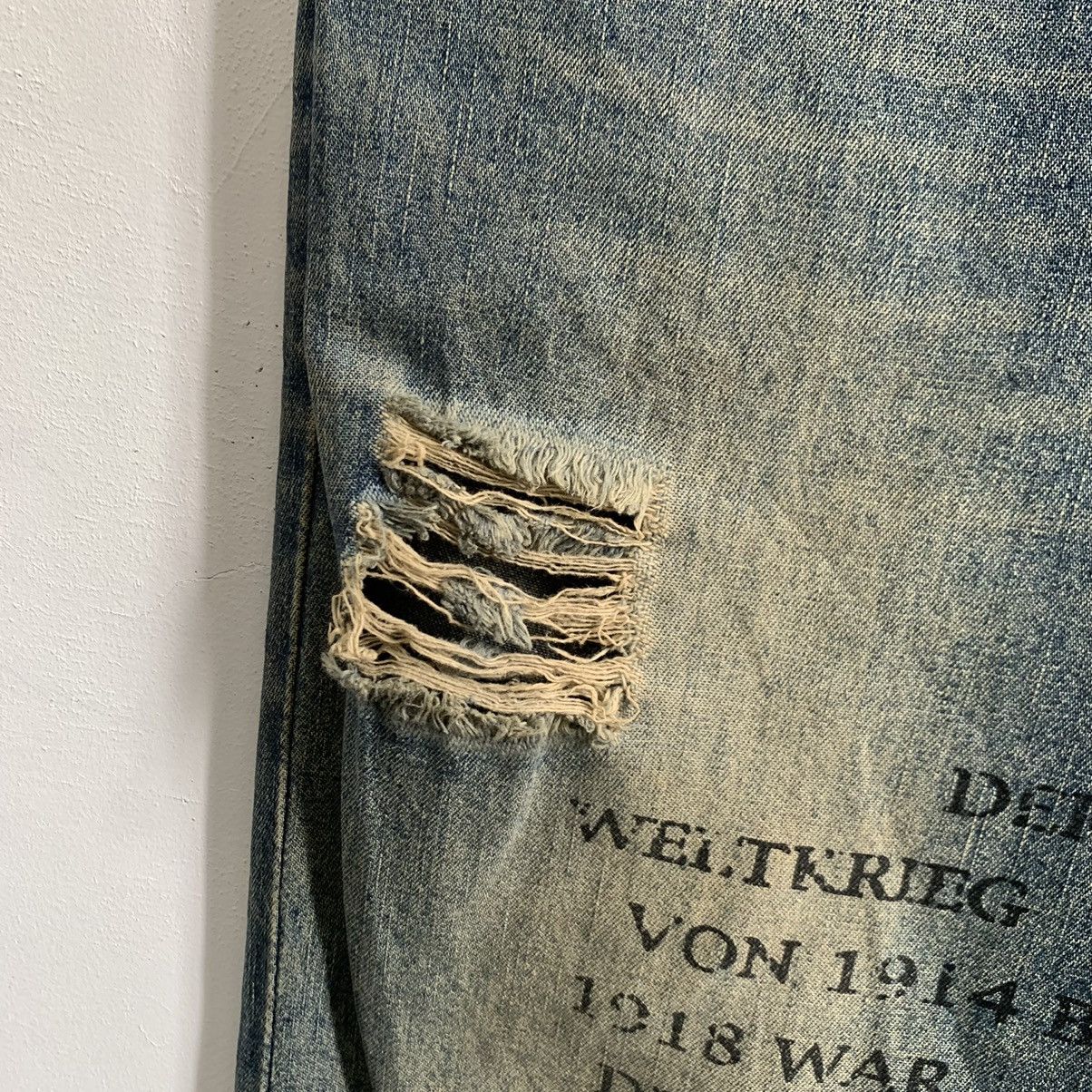 In The Attic In The Attic Full Print Word Distressed Denim Jeans Size US 34 / EU 50 - 7 Thumbnail