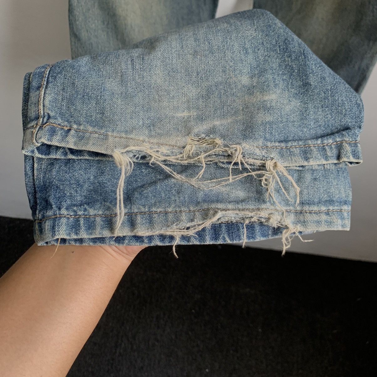 In The Attic In The Attic Full Print Word Distressed Denim Jeans Size US 34 / EU 50 - 15 Thumbnail