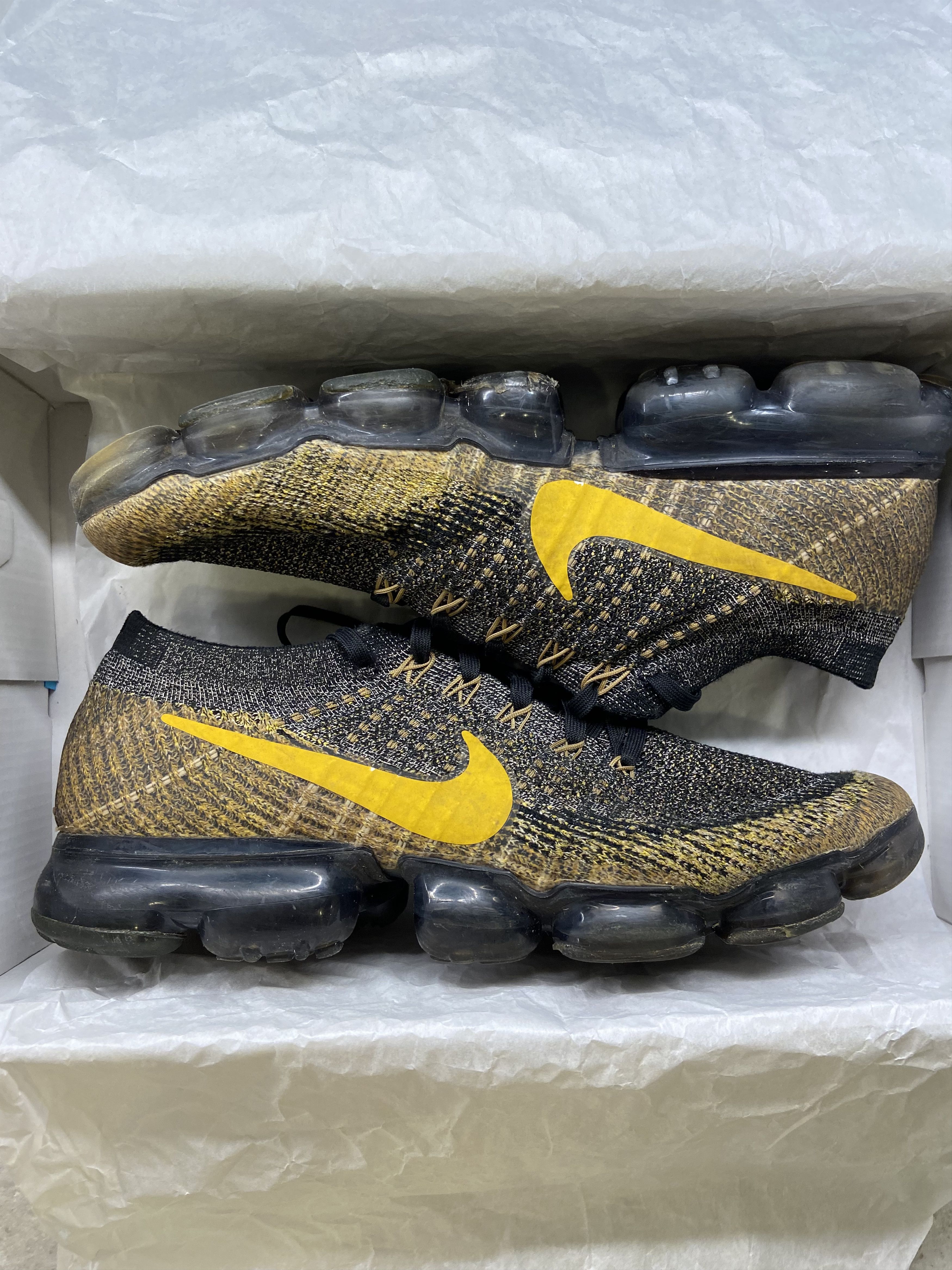 Air Vapormax Bumble Bee Footwear