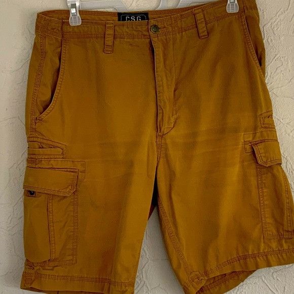 Champs hot sale cargo shorts