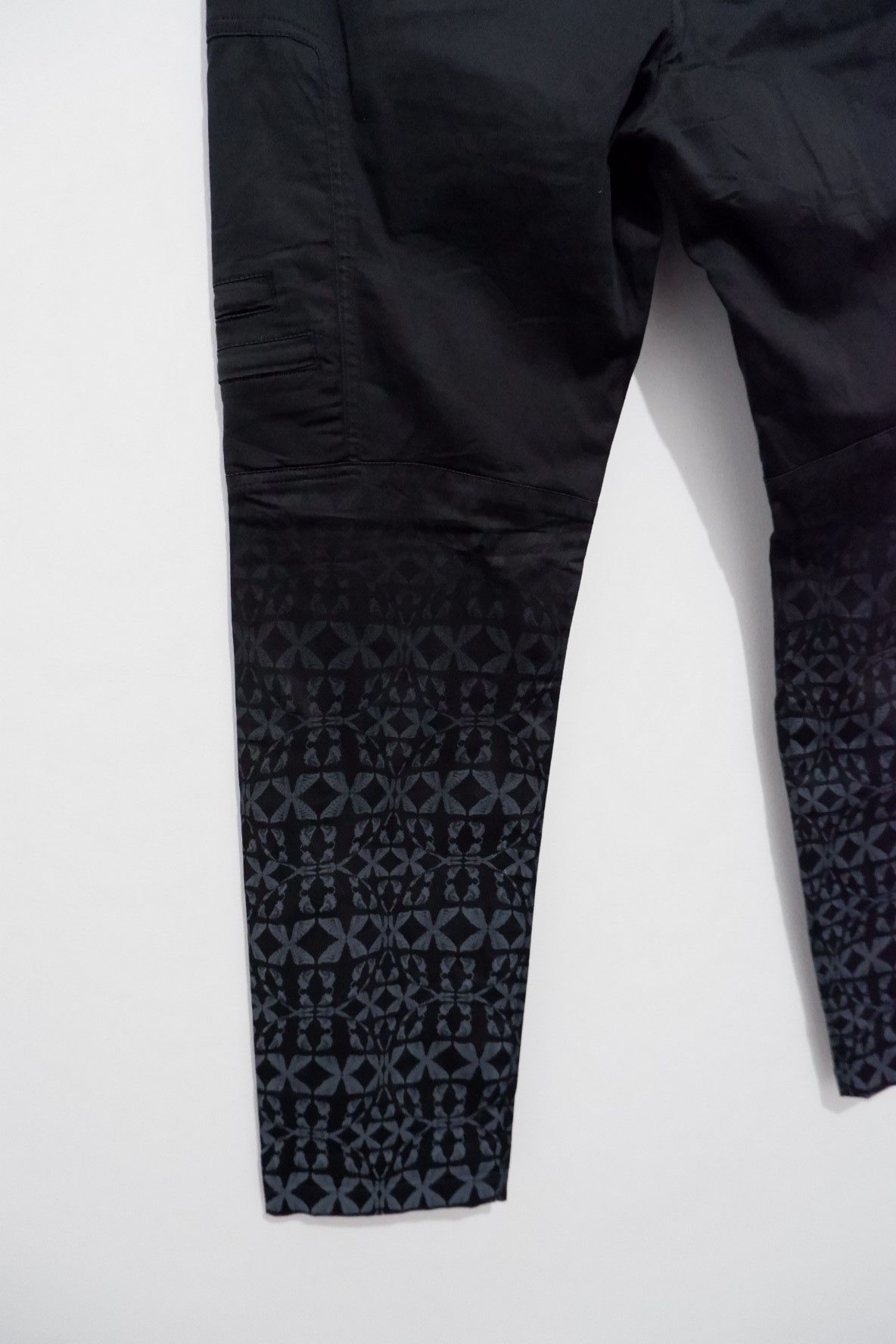 Wooyoungmi 2013 Wooyoungmi Technical Cargo Printed Pants Size US 30 / EU 46 - 7 Thumbnail