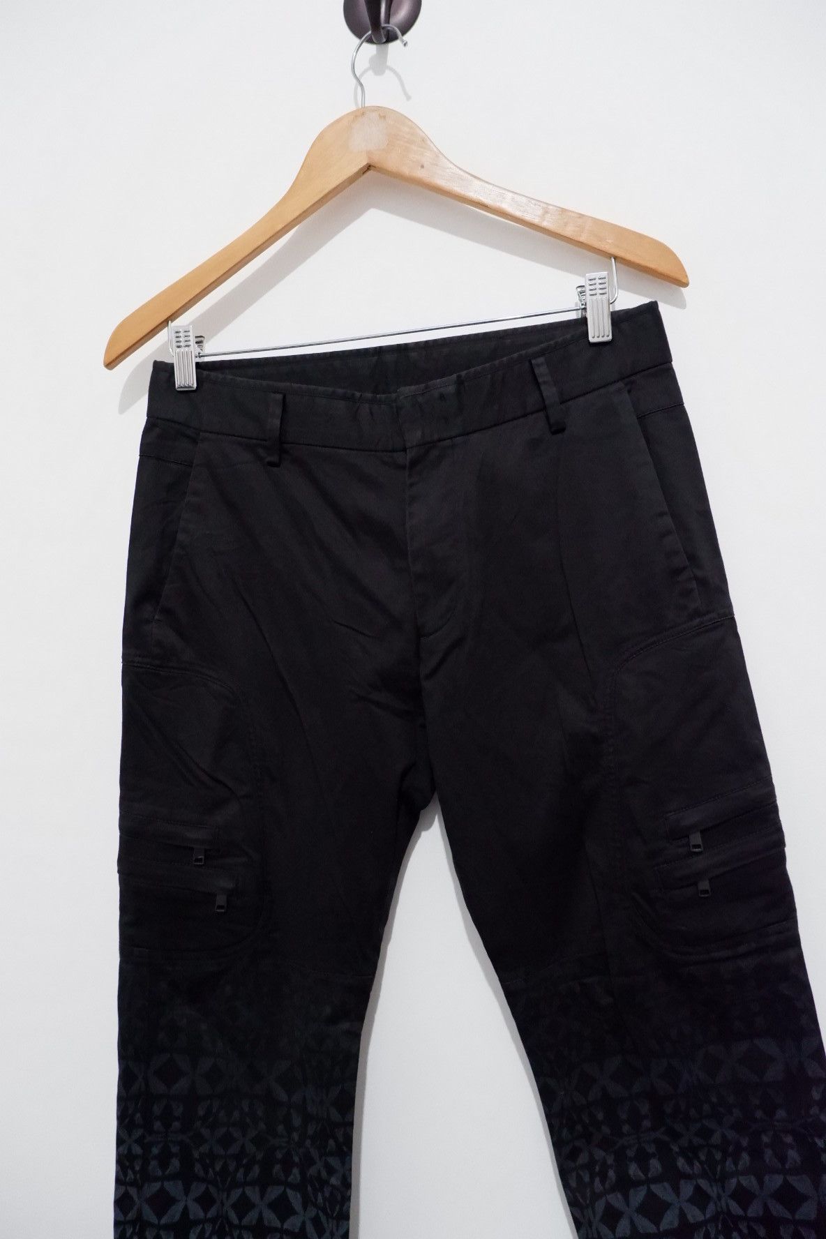 Wooyoungmi 2013 Wooyoungmi Technical Cargo Printed Pants Size US 30 / EU 46 - 3 Thumbnail