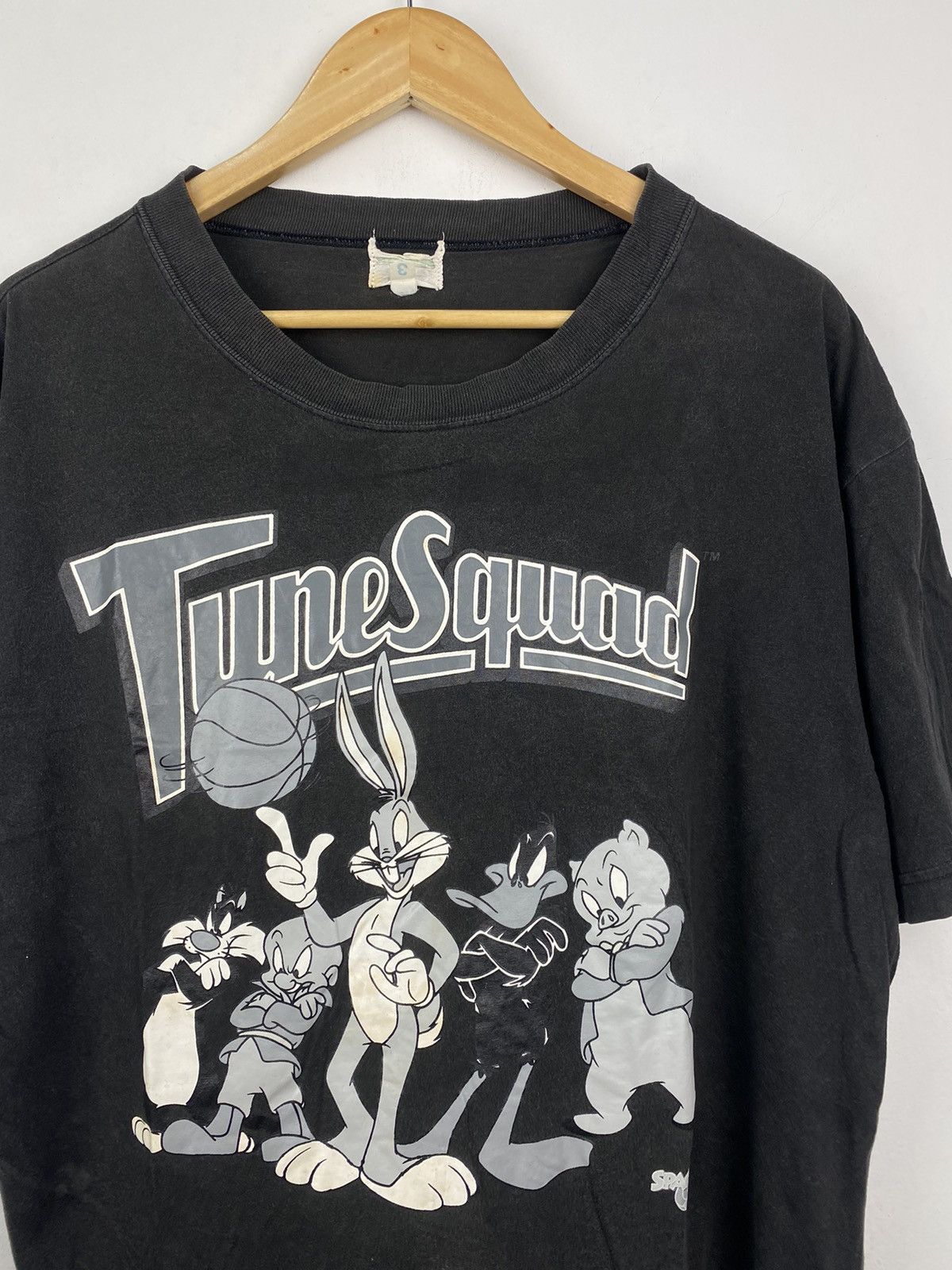 Warner Bros Vintage 90s Looney Tunes Tshirt Iron On Printed Size US L / EU 52-54 / 3 - 4 Thumbnail