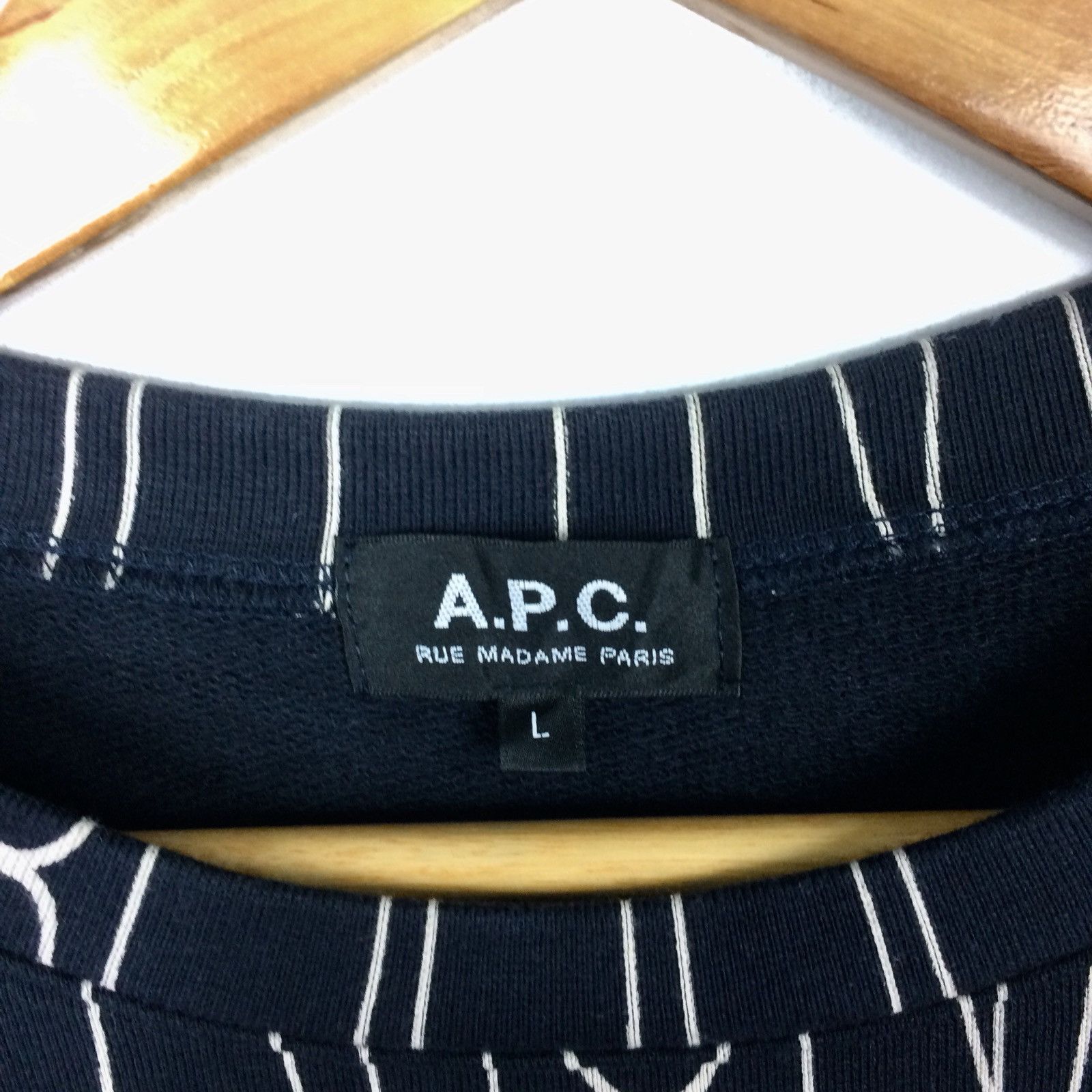 A.P.C. A.P.C Fullprint Sweatshirt Made In Japan Size US L / EU 52-54 / 3 - 3 Thumbnail
