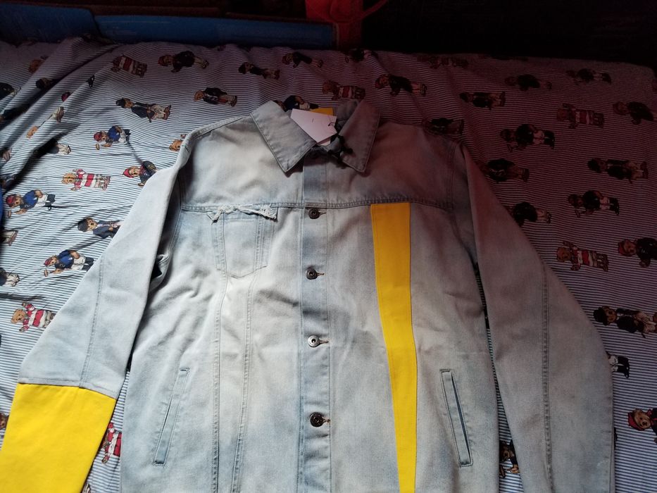 C2h4 C2H4 yellow paint light wash denim jacket