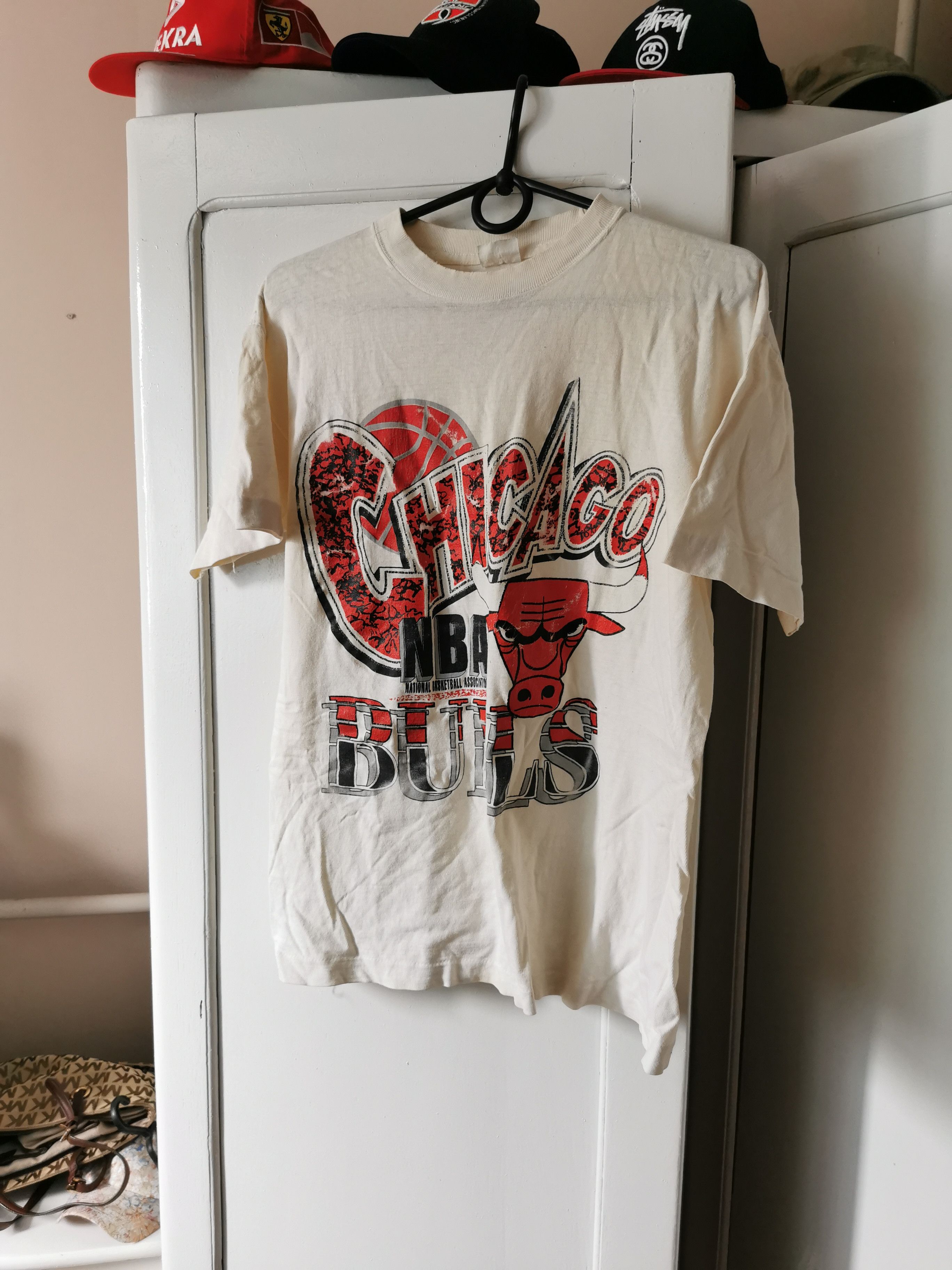 Vintage chicago bulls tshirt 90s 80s white
