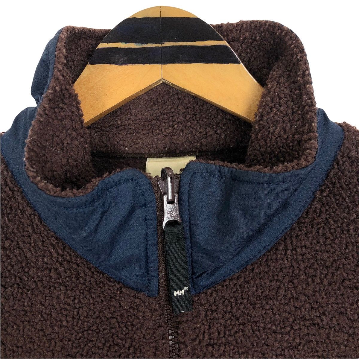 Helly Hansen Vintage Helly Hansen Mock Neck Fleece Sweater Size US L / EU 52-54 / 3 - 8 Thumbnail