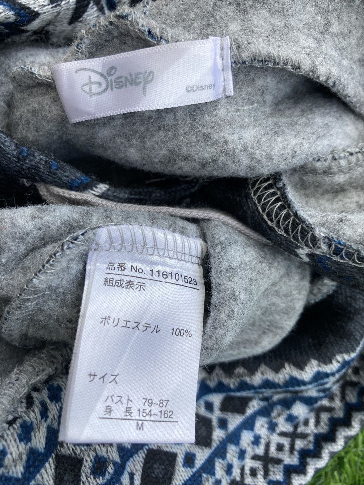 Disney DISNEY MICKEY MOUSE NATIVE MOTIF HOODIE Size US M / EU 48-50 / 2 - 5 Thumbnail