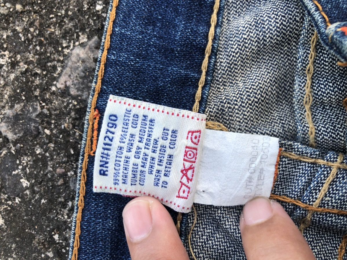 True Religion True Religion Boot Cut Ladies Jeans Distressed Size 24" / US 00 / IT 34 - 10 Thumbnail