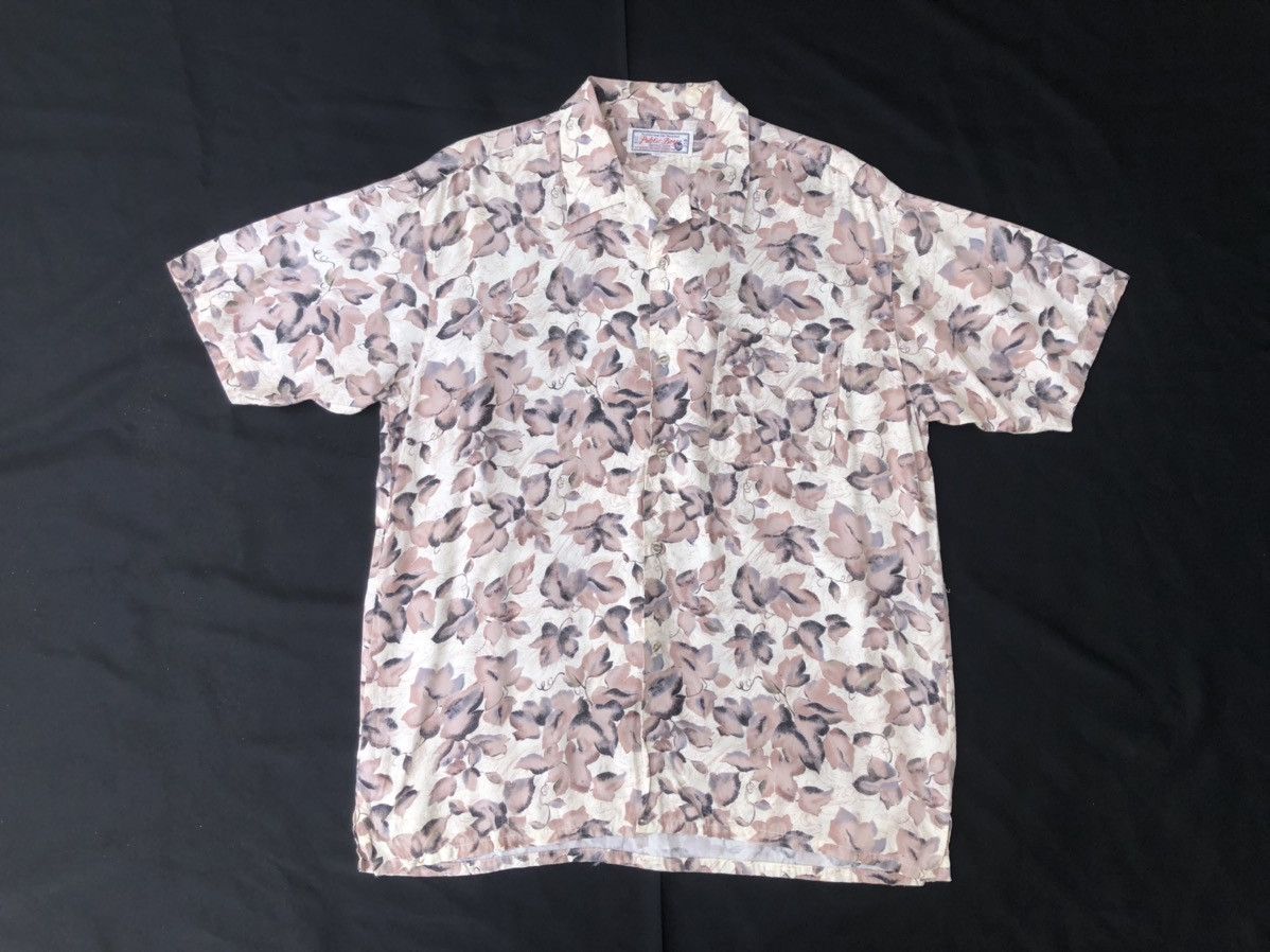 Vintage Vintage 90s Public Boy Japan Leaves Hawaiian Rayon Shirt Size US L / EU 52-54 / 3 - 1 Thumbnail
