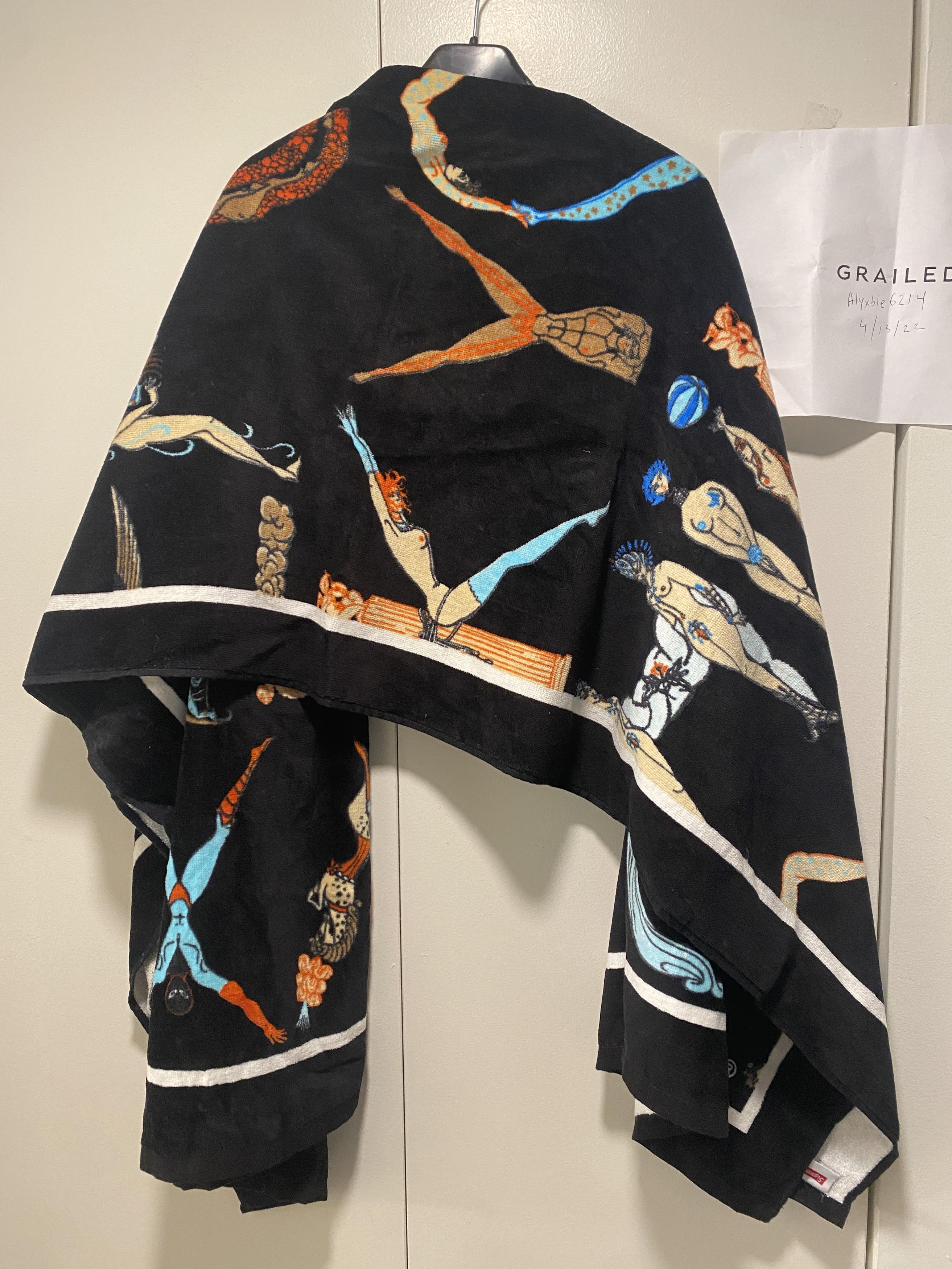 Supreme Supreme alphabet beach towel black S/S 18 Size ONE SIZE - 6 Thumbnail