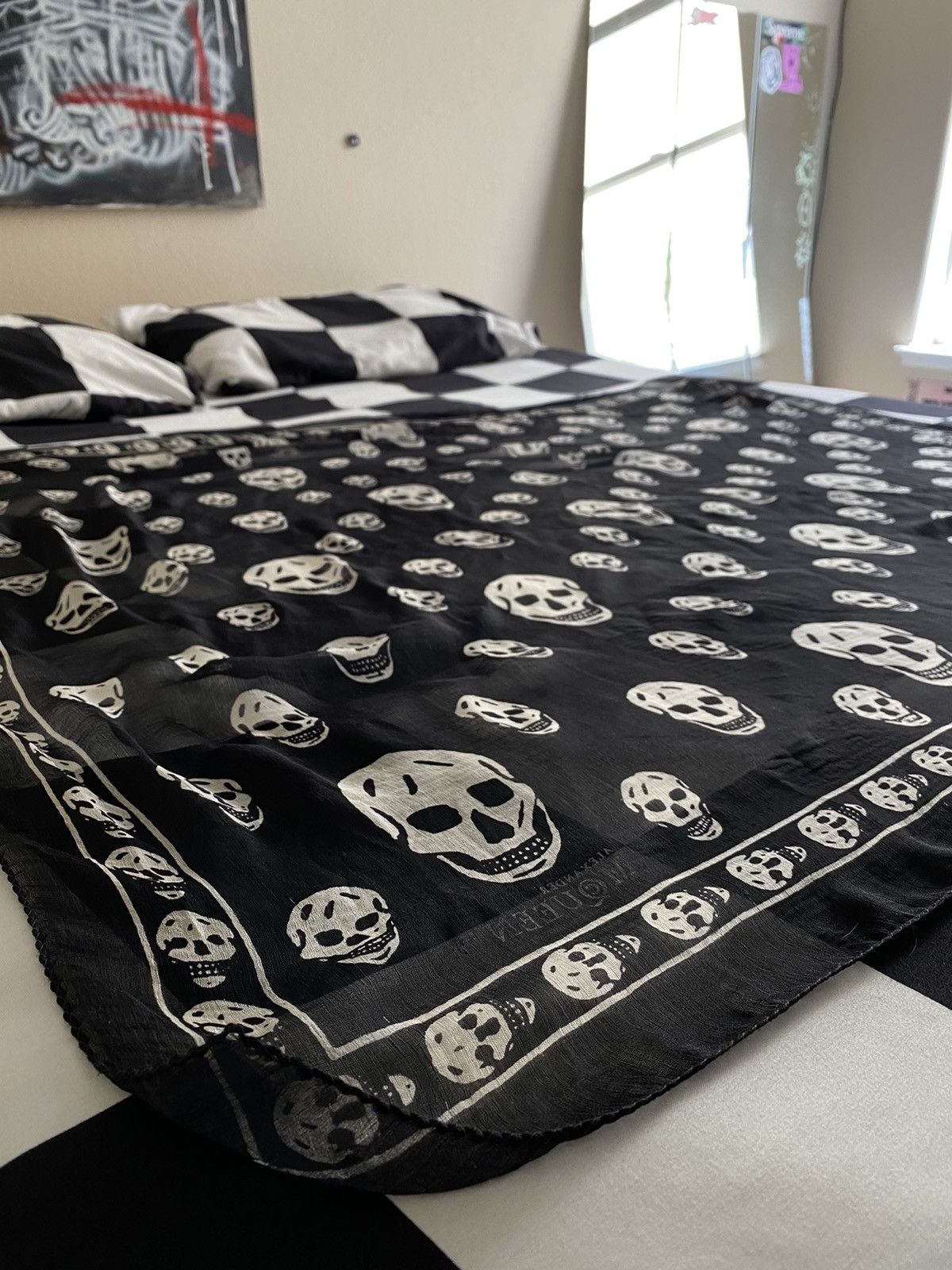 Alexander McQueen Classic Skull Scarf Size ONE SIZE - 9 Thumbnail