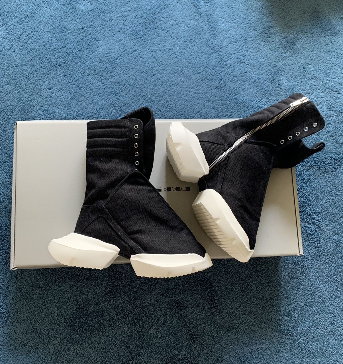 RICK OWENS Drkshdw MEGATURBO DUNK箱なしの発送です