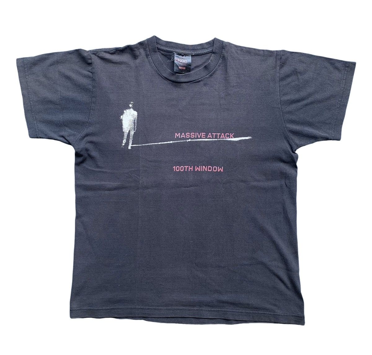 Band Tees × Streetwear × Vintage Massive Attack - 100th Band Tees × Streetwear × Vintage Massive Attack - 100th