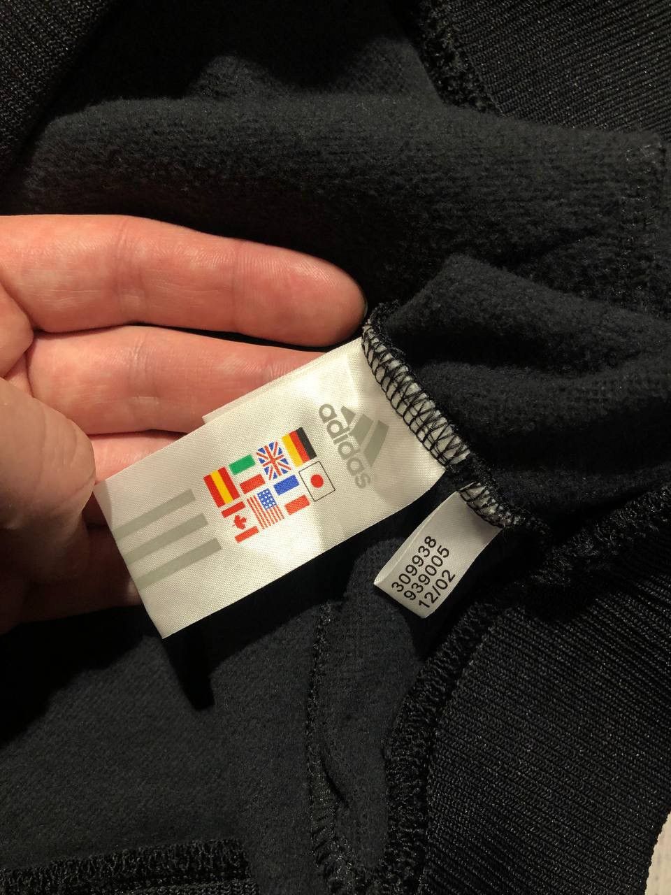 Adidas Vintage Adidas Nylon Track Jacket Big Logo Size US L / EU 52-54 / 3 - 10 Thumbnail