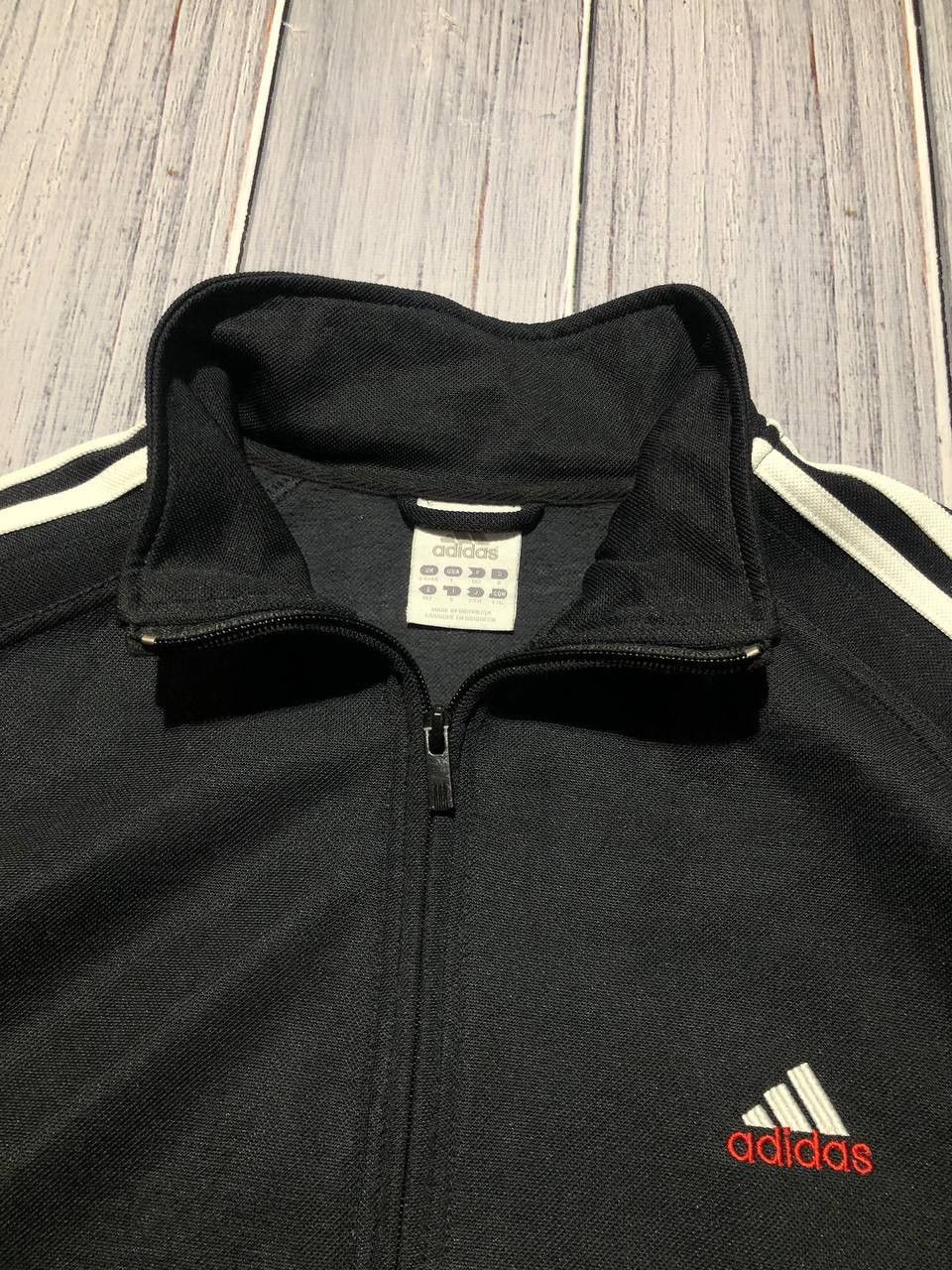 Adidas Vintage Adidas Nylon Track Jacket Big Logo Size US L / EU 52-54 / 3 - 5 Thumbnail