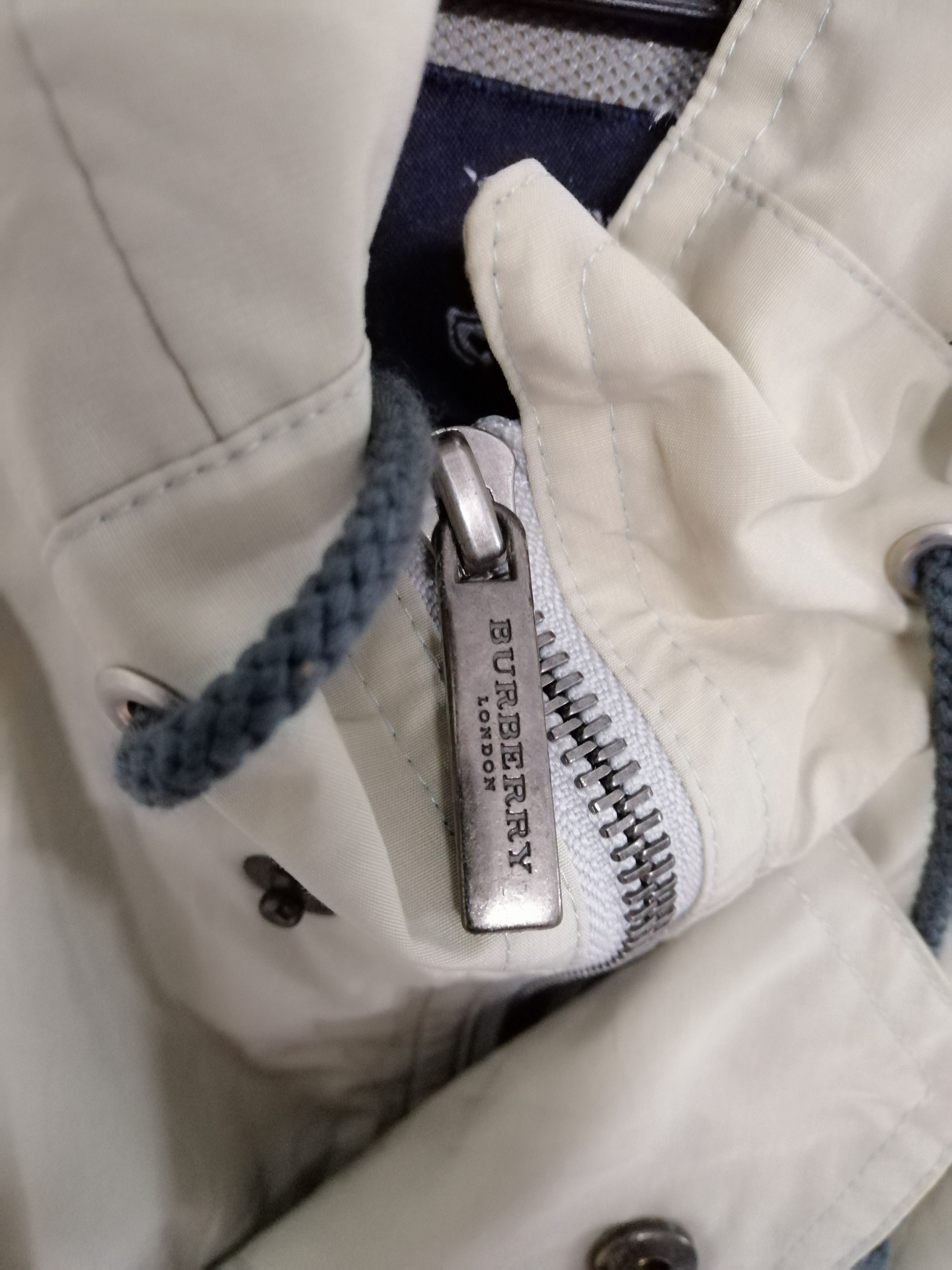 Burberry BURBERRY LONDON PARKA HOODED STYLE JACKET Size US M / EU 48-50 / 2 - 7 Thumbnail
