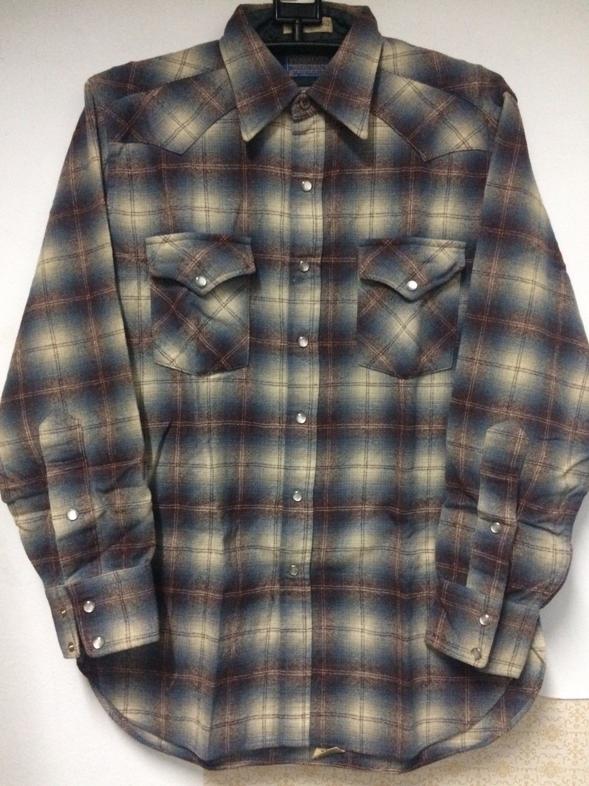 Vintage Pendleton Plaid 100% Virgin Wool Flannel Size Small Made In factory USA