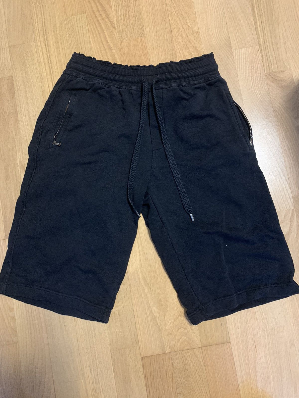 Dolce & Gabbana Sweat Shorts 33 Black