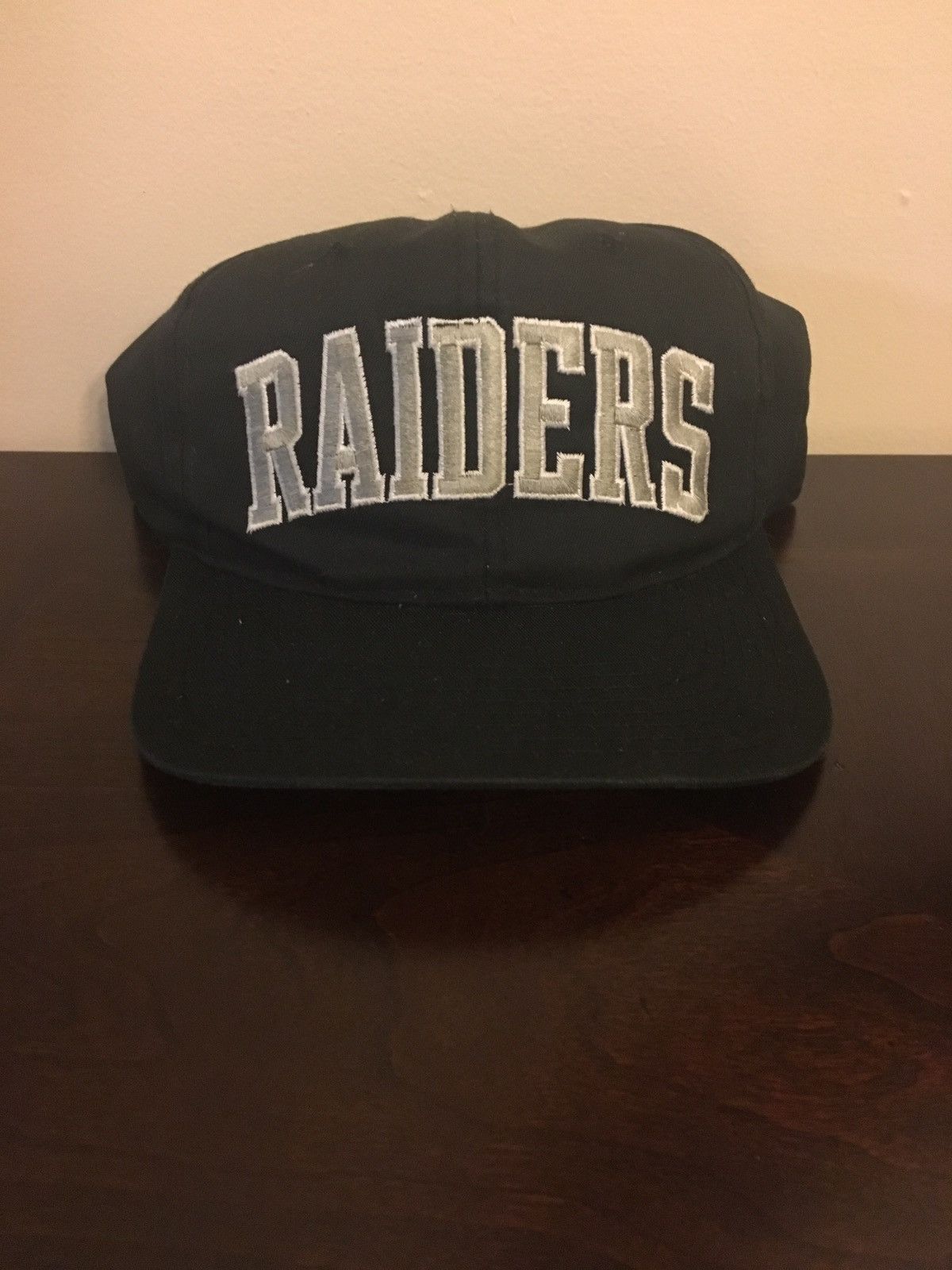 Vintage 90s Los Angeles Raiders Black Arch Starter NFL Hat Cap Snapback Rare