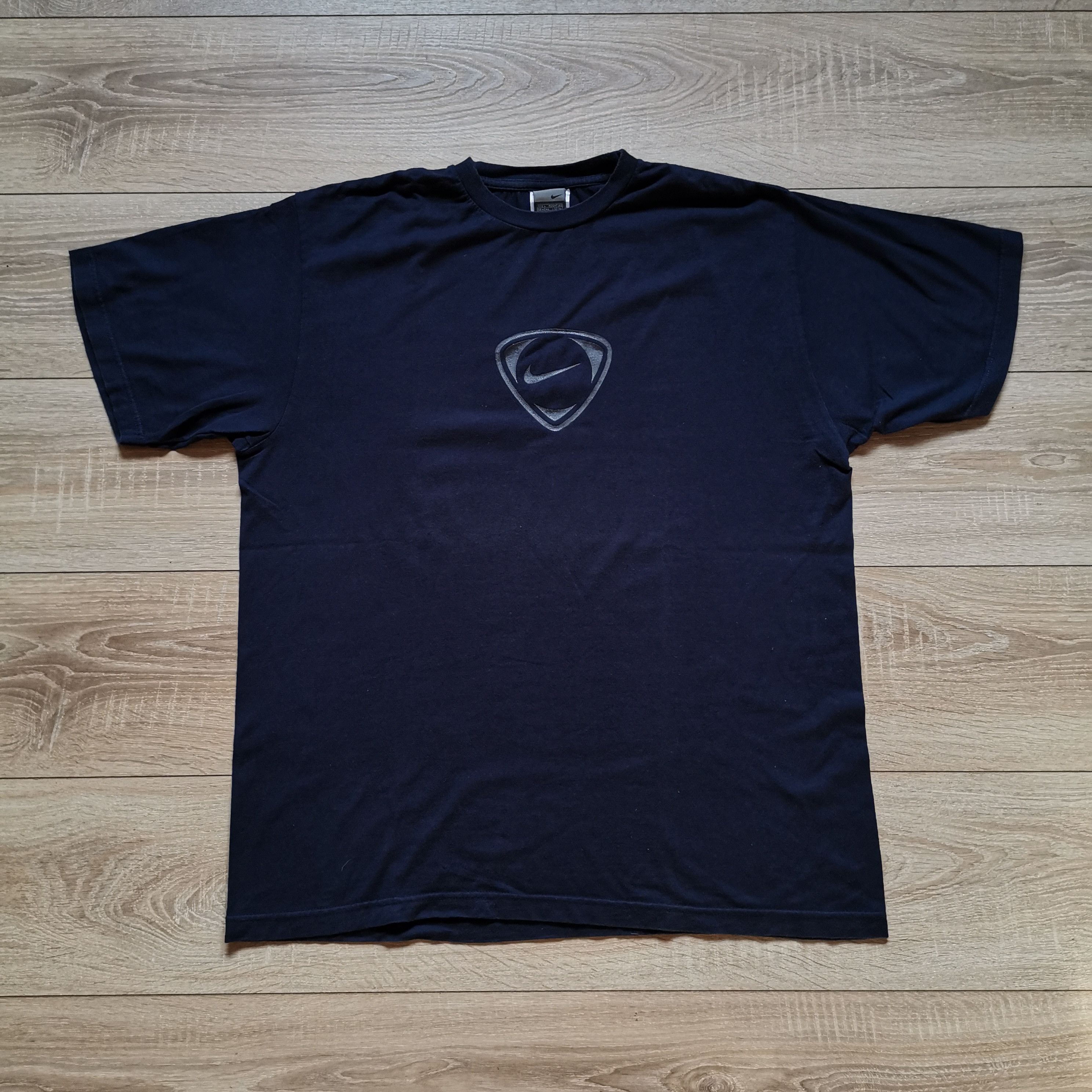 Nike Nike vintage 2 big logo swoosh tee shirt Size US L / EU 52-54 / 3 - 1 Thumbnail