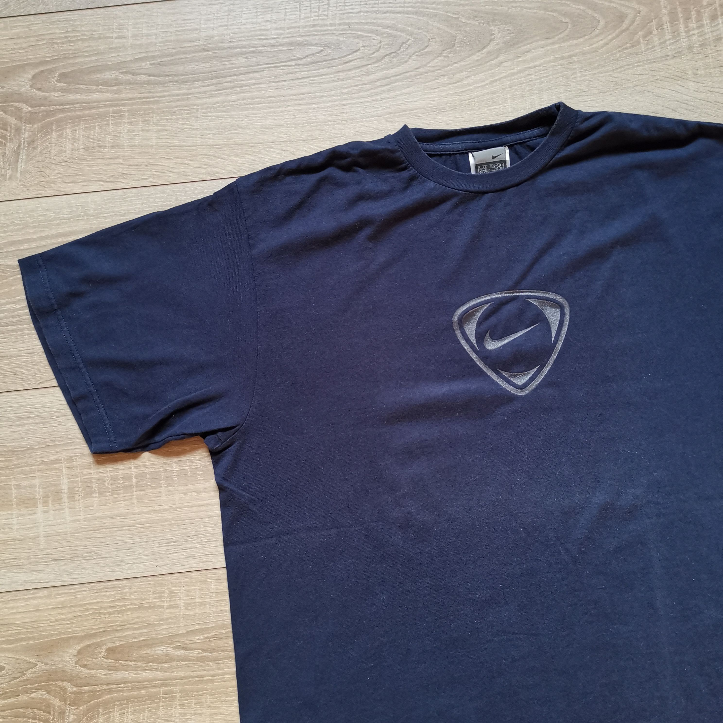 Nike Nike vintage 2 big logo swoosh tee shirt Size US L / EU 52-54 / 3 - 5 Thumbnail
