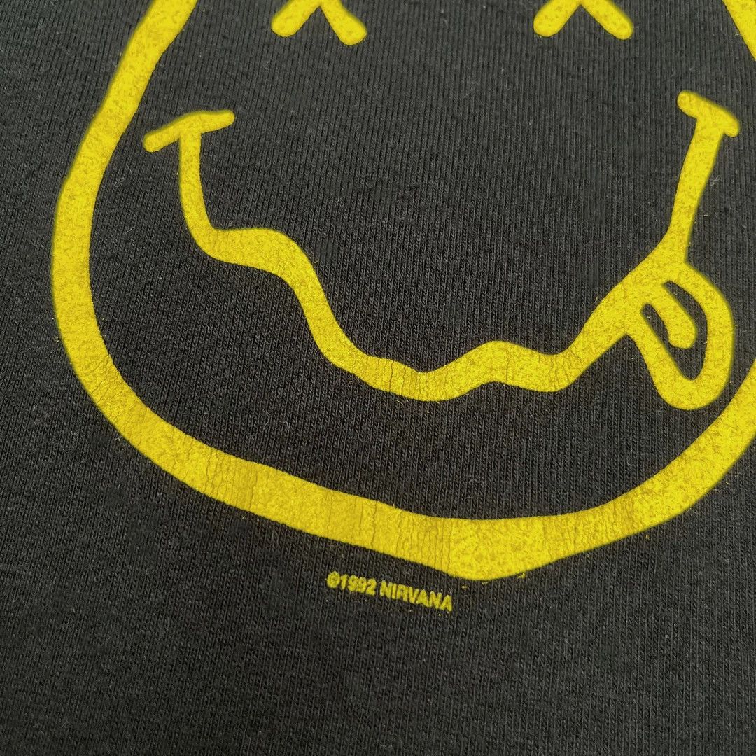 Band Tees × Nirvana × Vintage Nirvana 92 90s Nevermind Smiley Baby Girl Vintage Top Tee Size US M / EU 48-50 / 2 - 3 Thumbnail