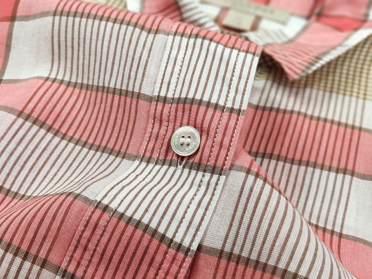 Burberry Burberry Brit Cream Big nova check Women's Button Shirt Size ONE SIZE - 17 Thumbnail